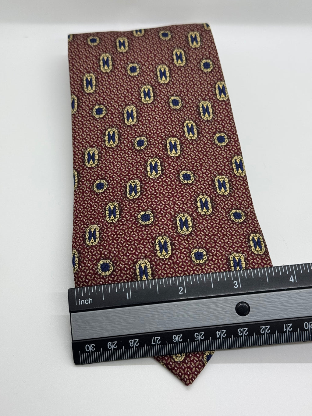 Chaps Tie