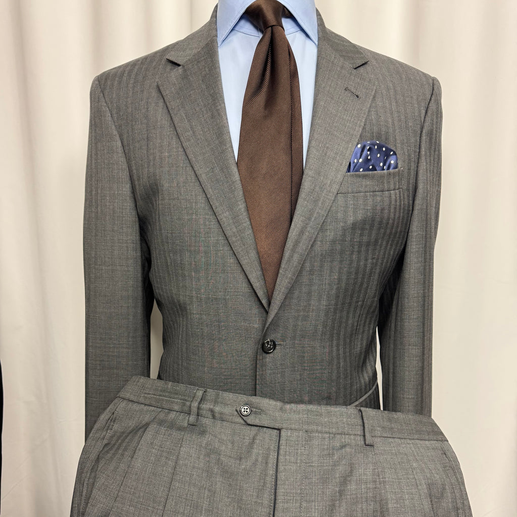 Jos. A. Bank Signature Collection Gray Herringbone Subtle Brown Stripe Suit — 40R