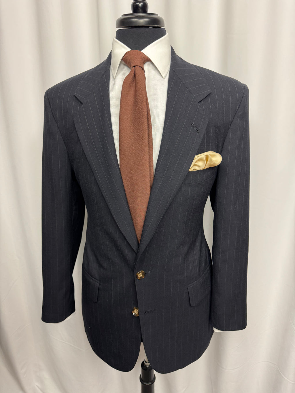 Jeffrey Banks Navy & Tan Pinstripe Suit 38R