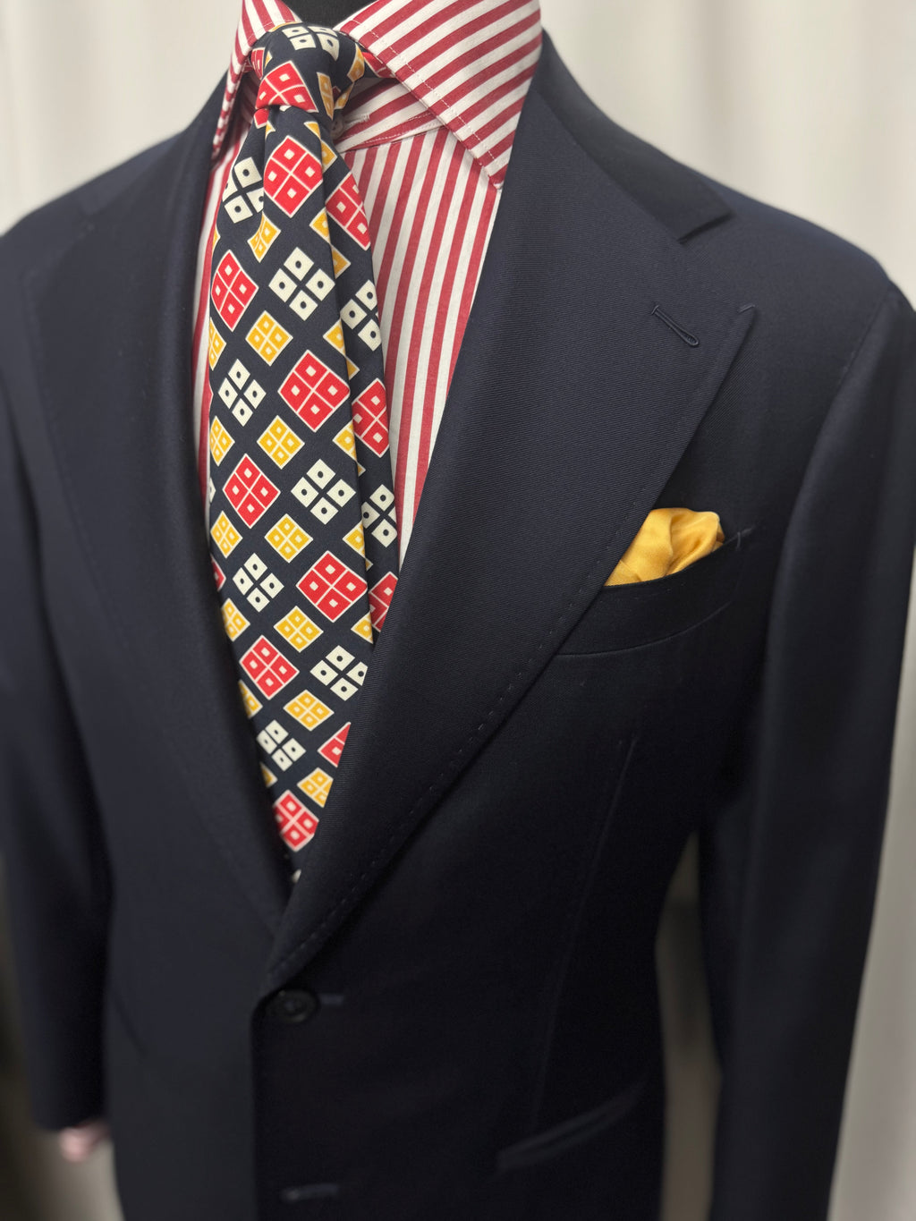 Drake’s London Untipped Silk Tie – Navy Geometric Motif – NWT – Handmade in England