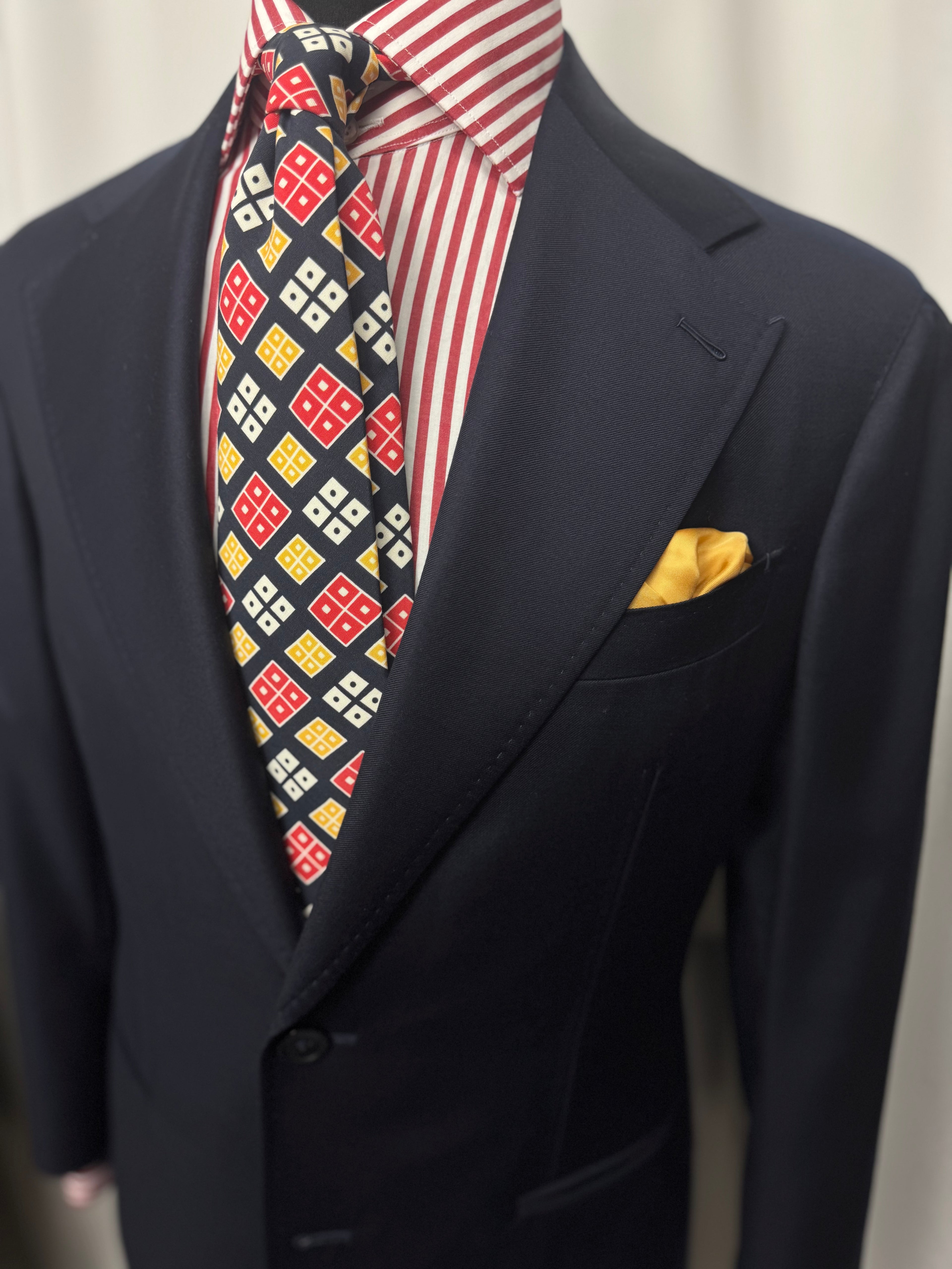 Drake’s London Untipped Silk Tie – Navy Geometric Motif – NWT – Handmade in England