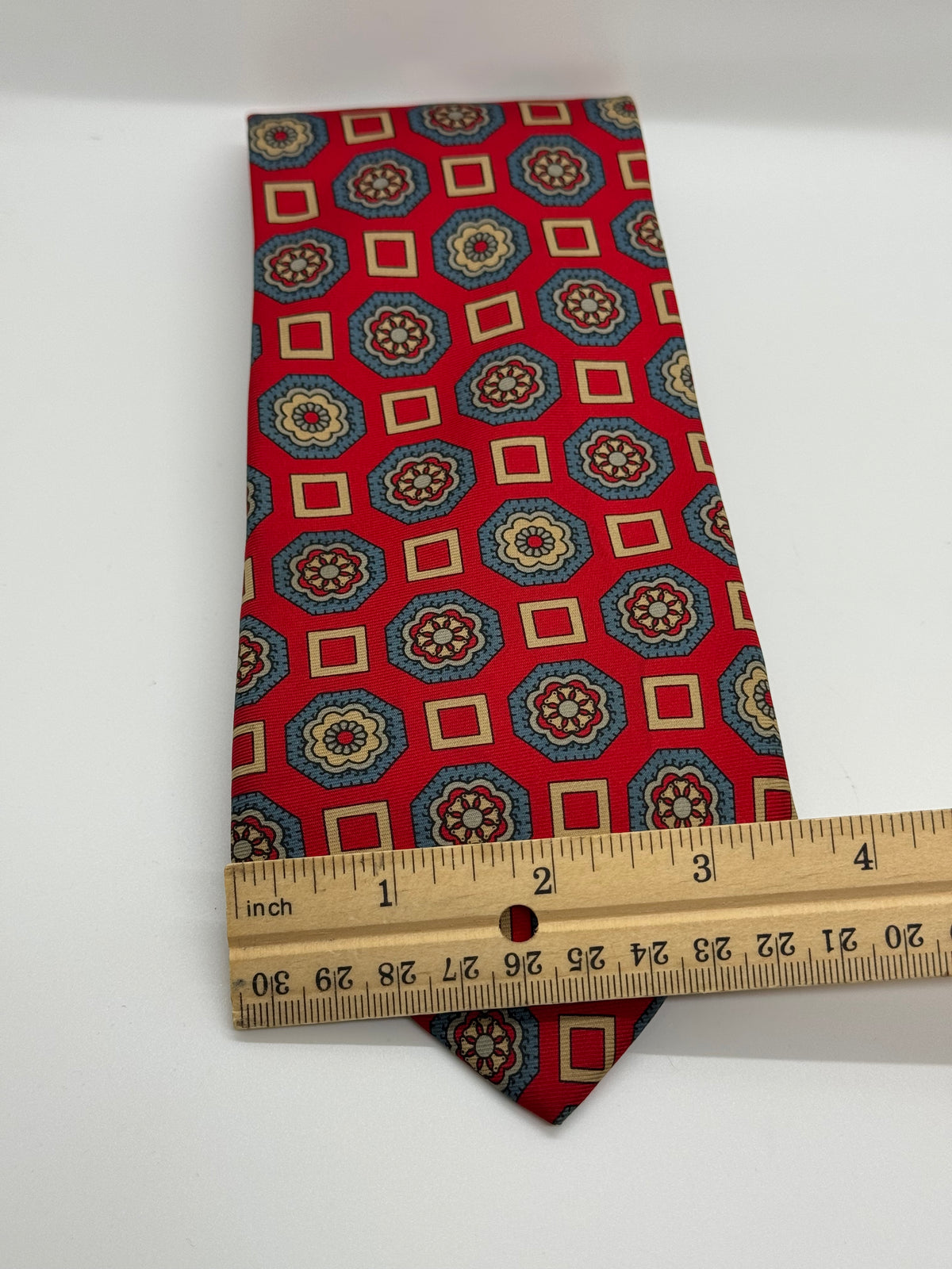 IZOD Red Geometric Medallion Tie