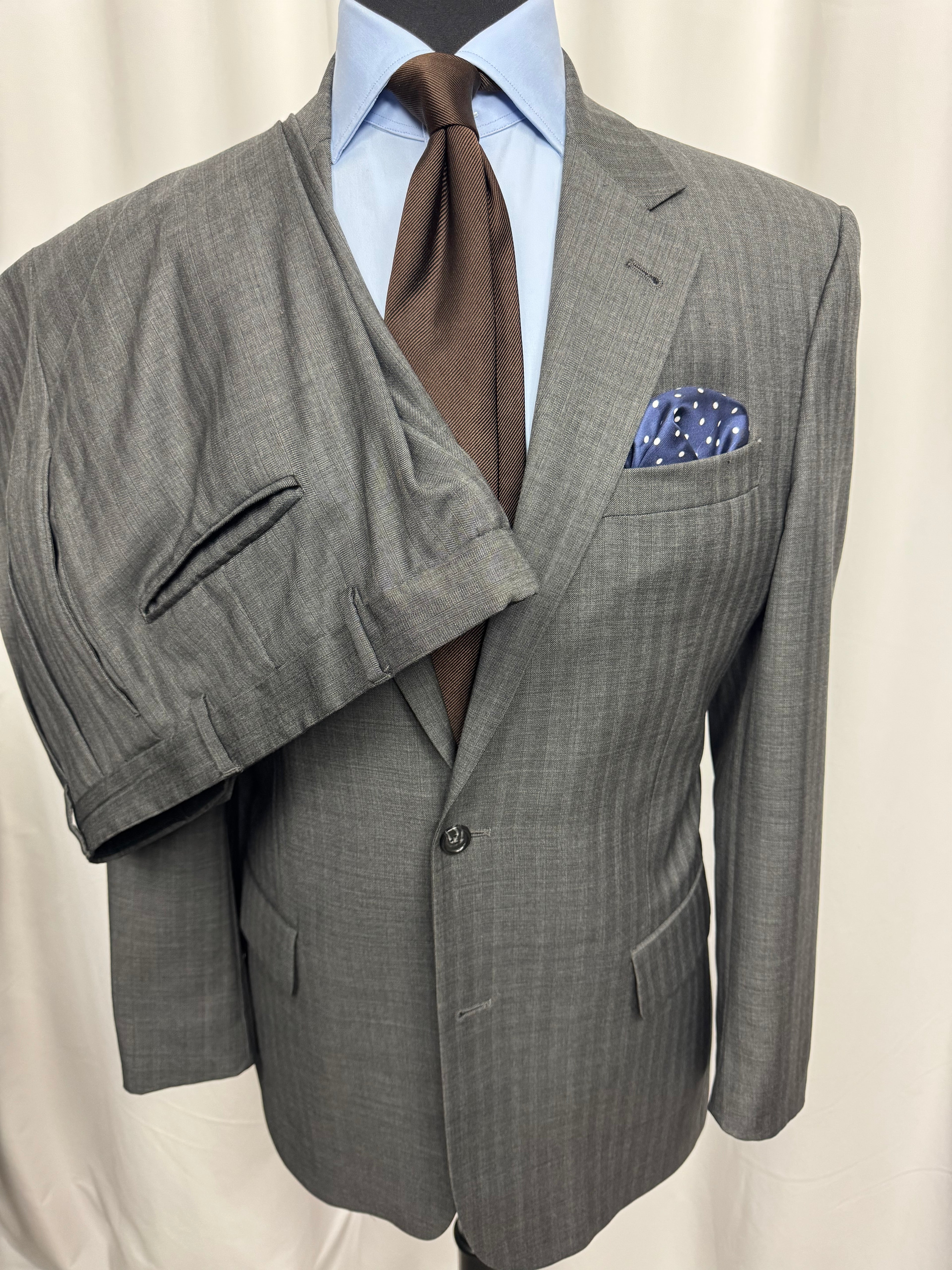 Jos. A. Bank Signature Collection Gray Herringbone Subtle Brown Stripe Suit — 40R