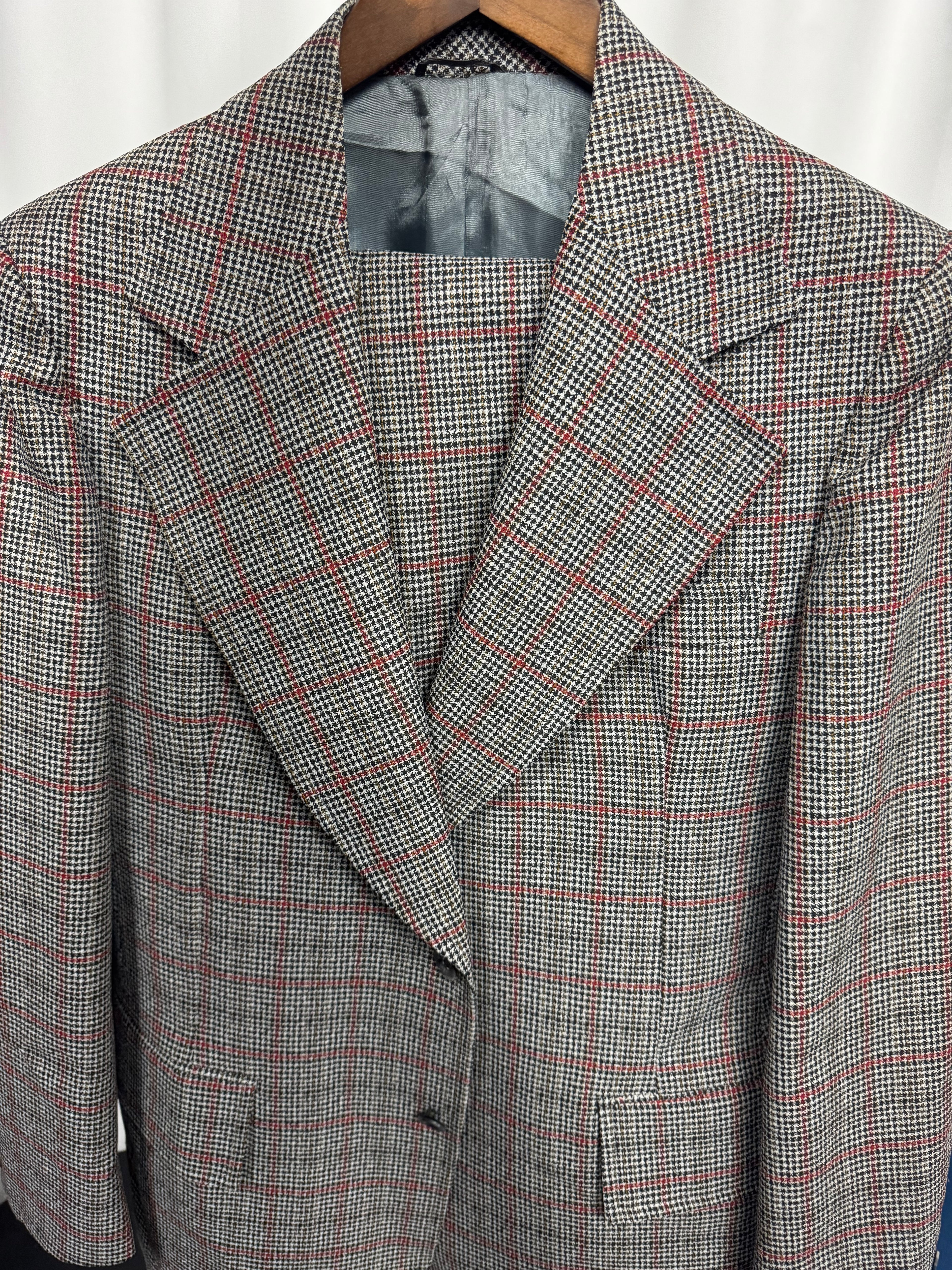 Vintage 70s Suit — Size 38