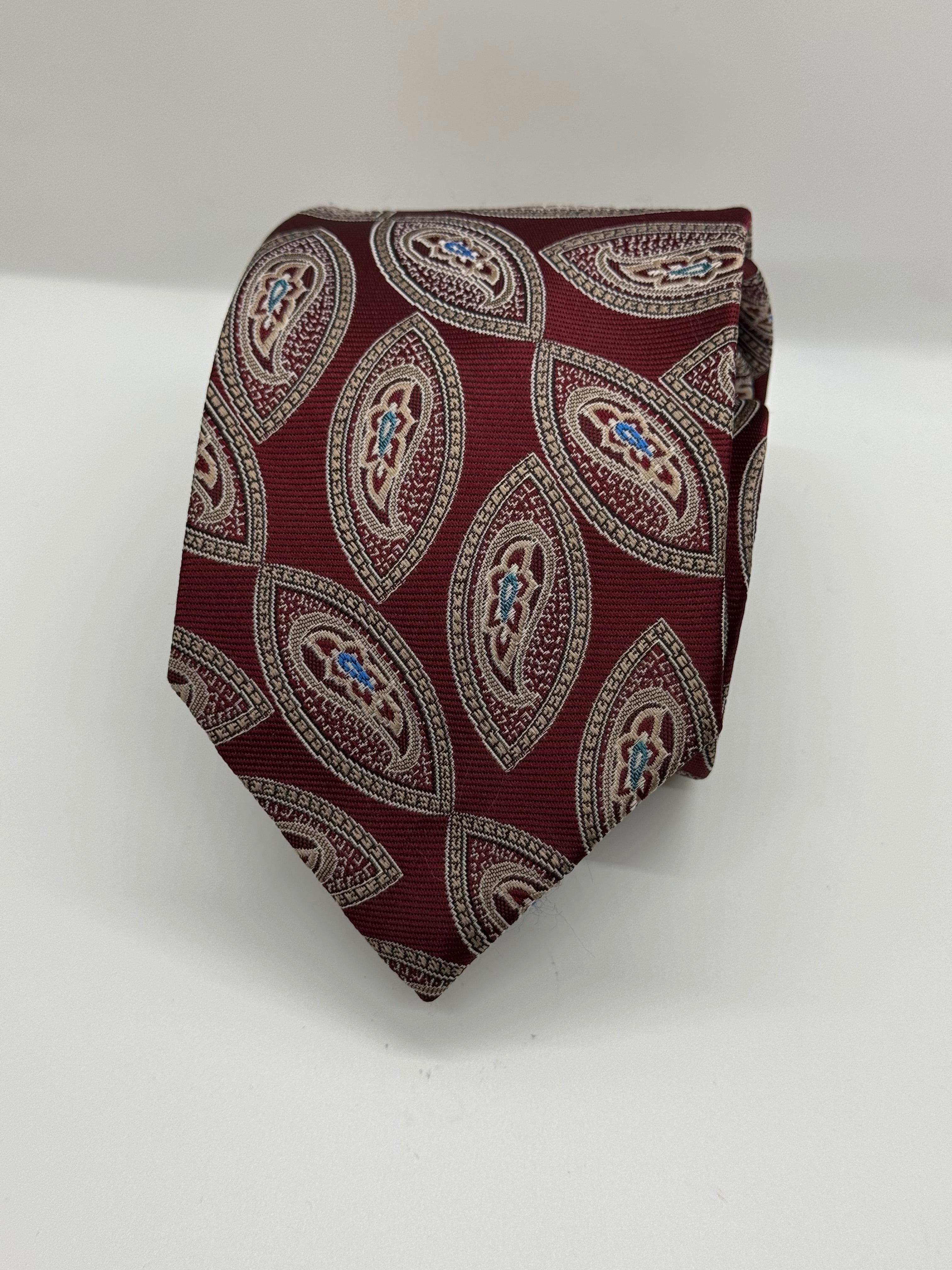 Vintage Burgundy Paisley Medallion Silk Tie – Deauville