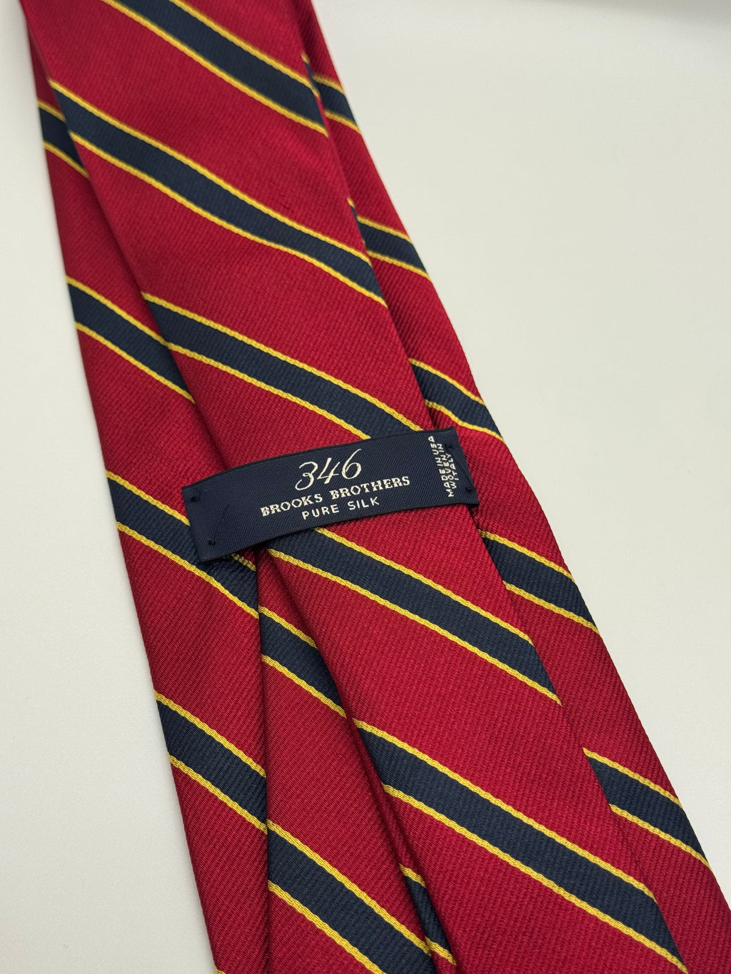 Brooks Brothers 346 Red & Navy Regimental Stripe Silk Tie – Classic Width