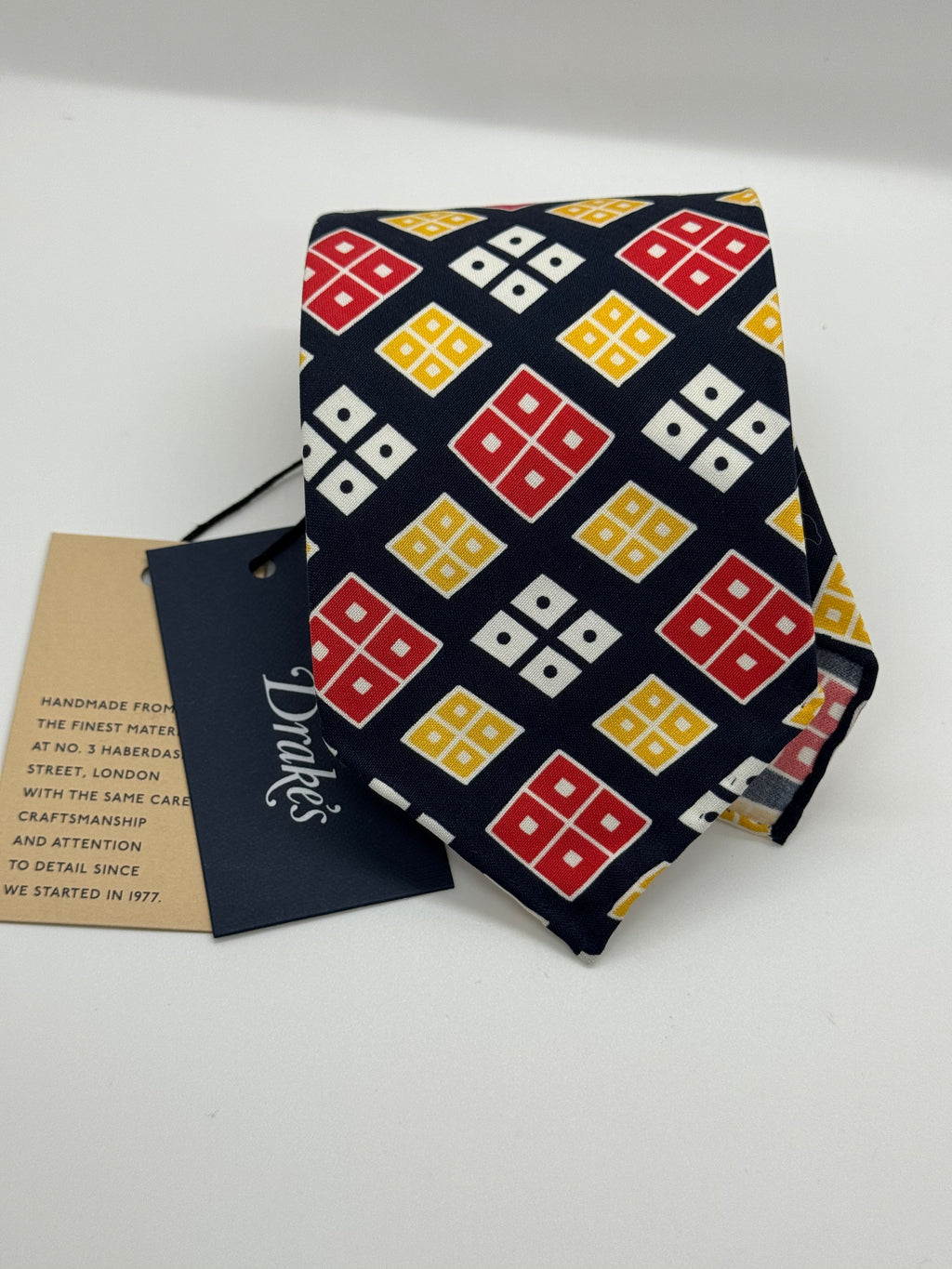 Drake’s London Untipped Silk Tie – Navy Geometric Motif – NWT – Handmade in England