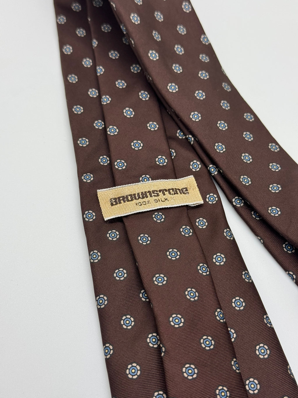 Armstrong Brown Medallion Tie