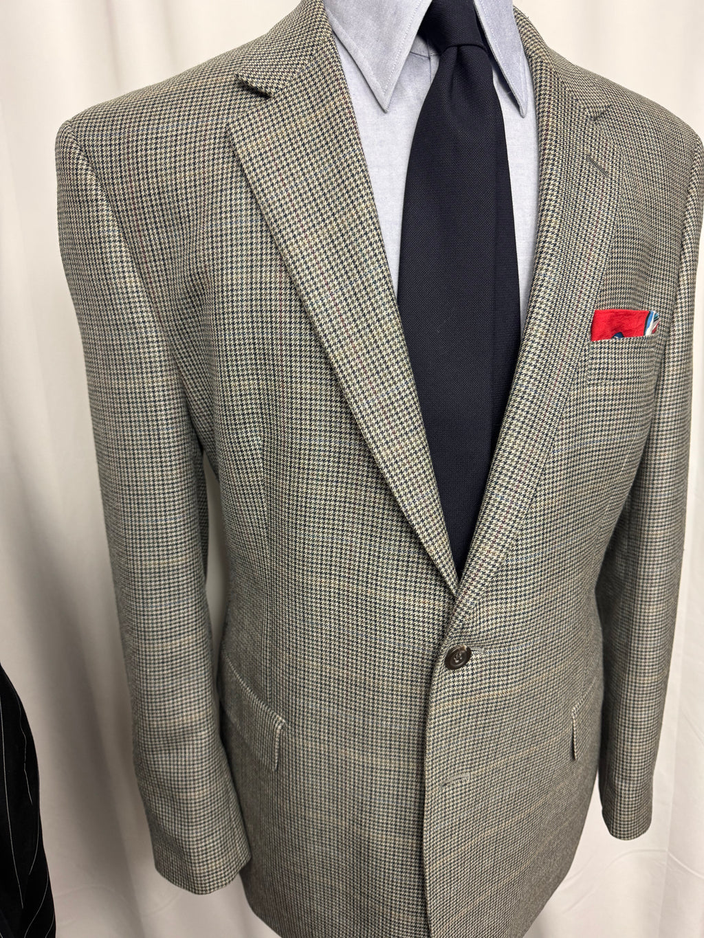 Chaps Silk & Wool Sport Coat – 44R – Houndstooth Windowpane Blazer