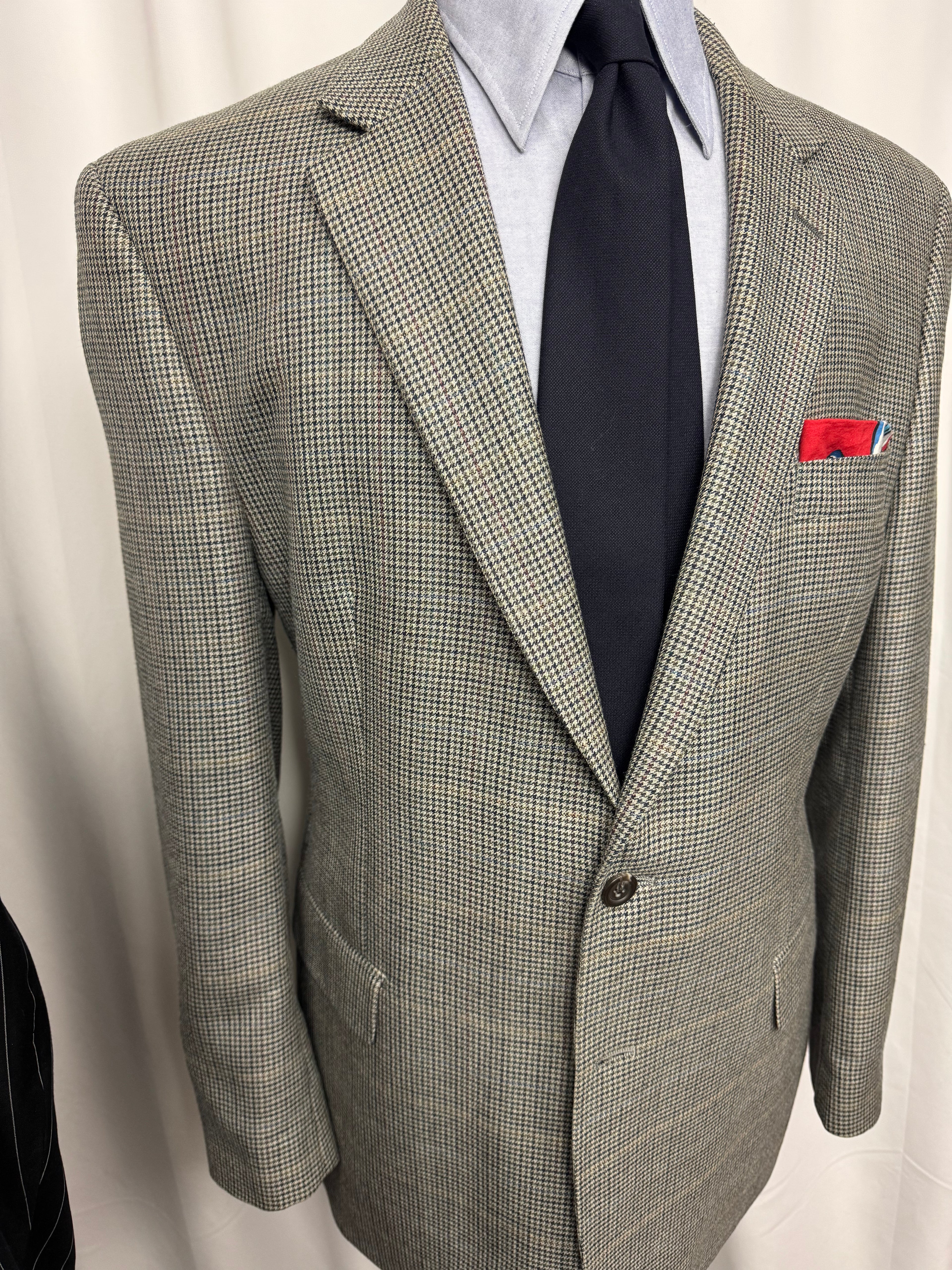 Chaps Silk & Wool Sport Coat – 44R – Houndstooth Windowpane Blazer