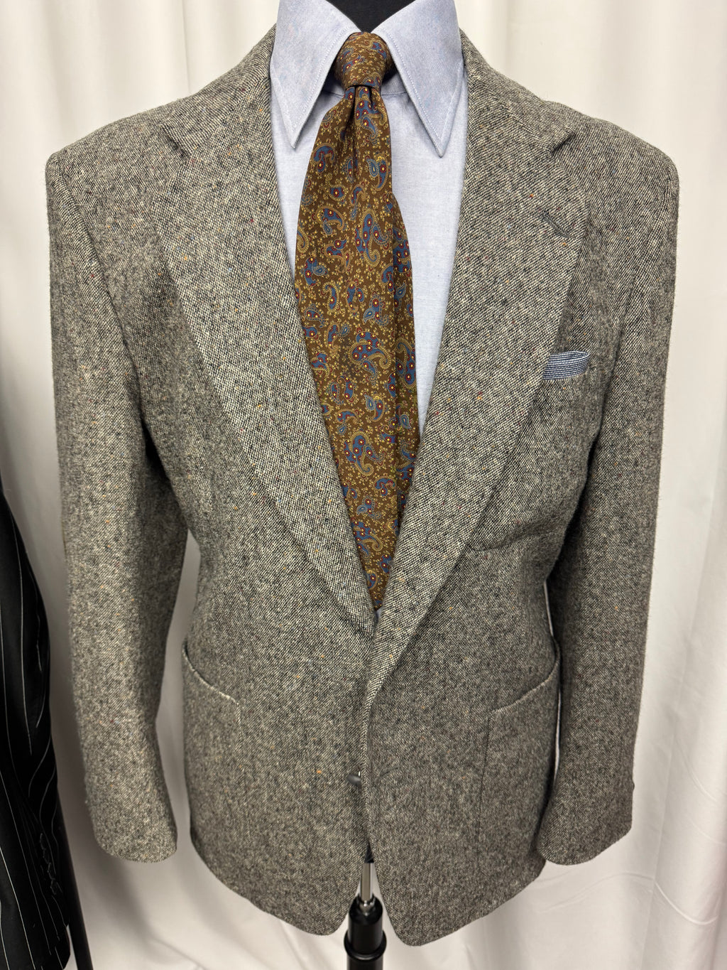 Vintage New England Collection Tweed Sport Coat 42R – Suede Elbow Patches, Patch Pockets, Made in USA