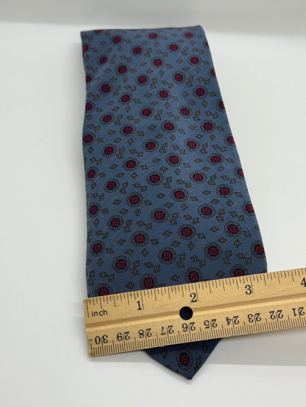 Vintage Blue Medallion Silk Tie – MBP for Rack
