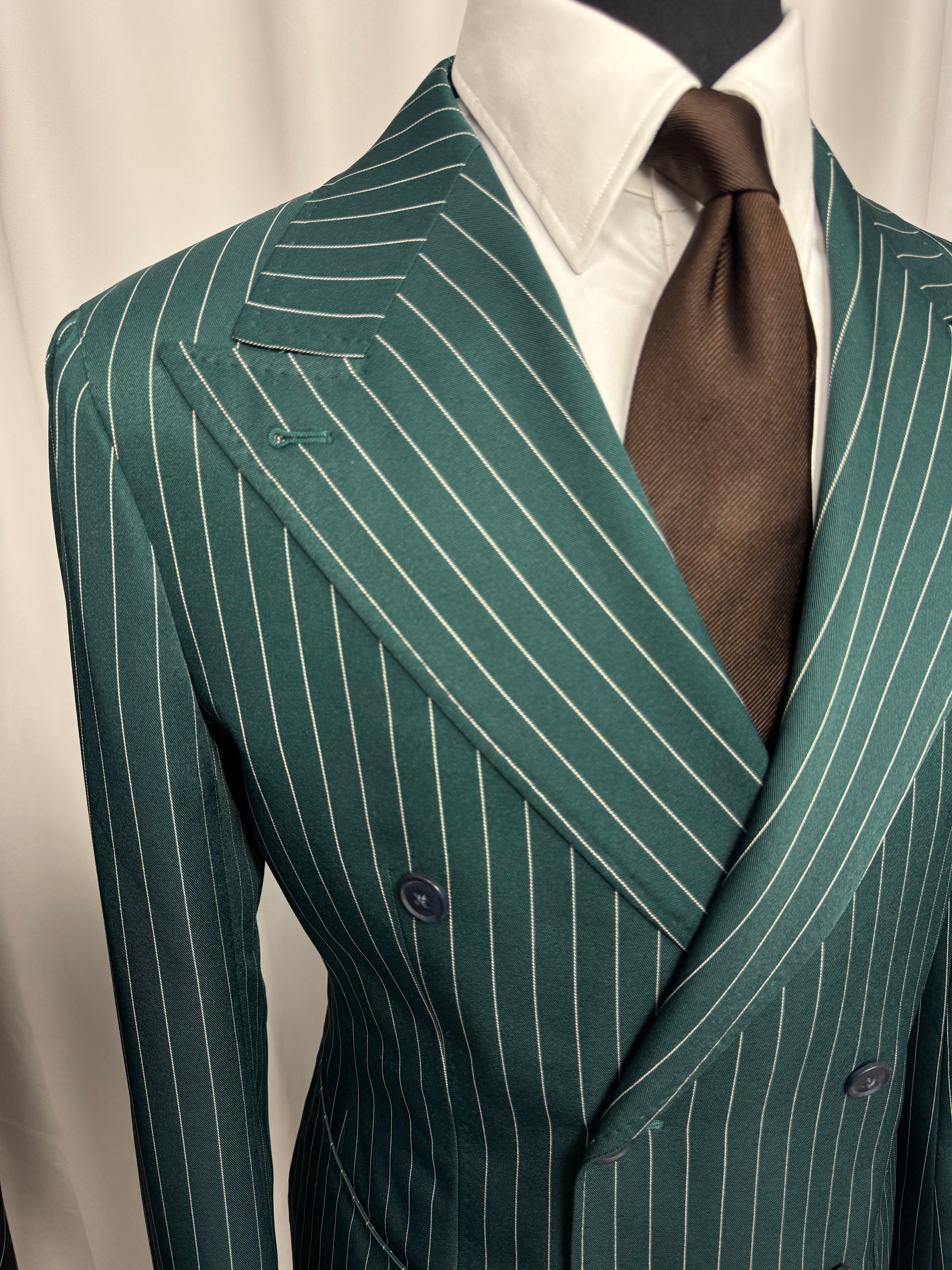TTG Emerald Green Pinstripe Double-Breasted Suit – Size 42R