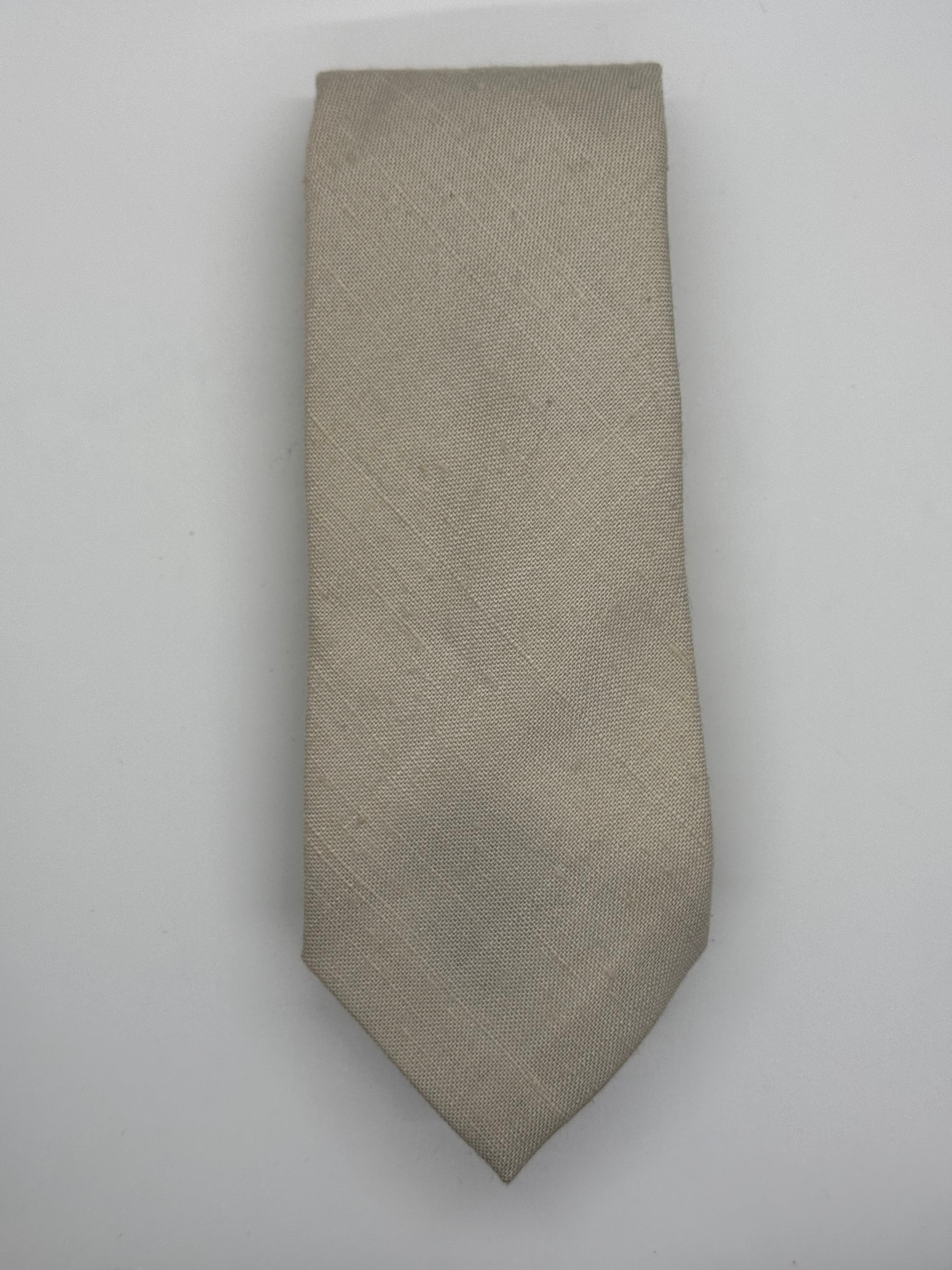 Oakton Tie