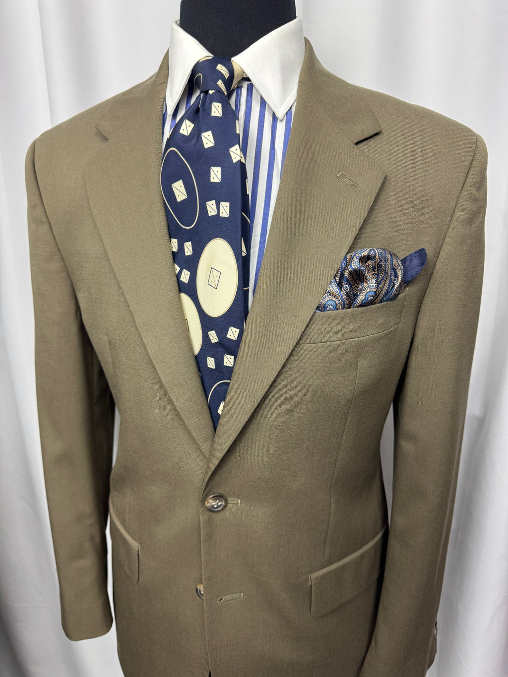 Chaps Olive Classic Suit – Pleated & Cuffed Trousers – 38R