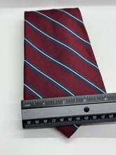 Load image into Gallery viewer, Roundtree &amp; Yorke Tie
