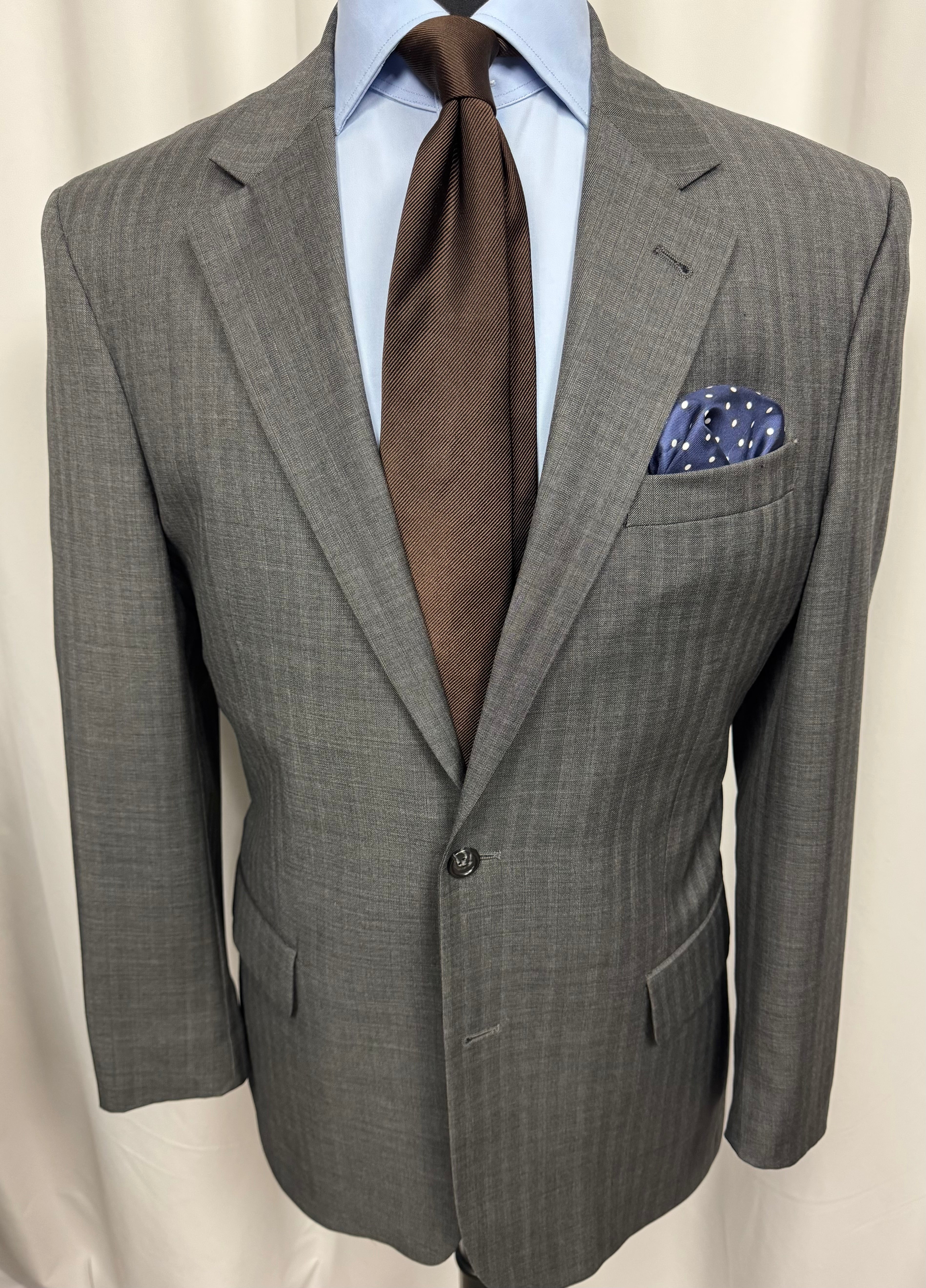 Jos. A. Bank Signature Collection Gray Herringbone Subtle Brown Stripe Suit — 40R