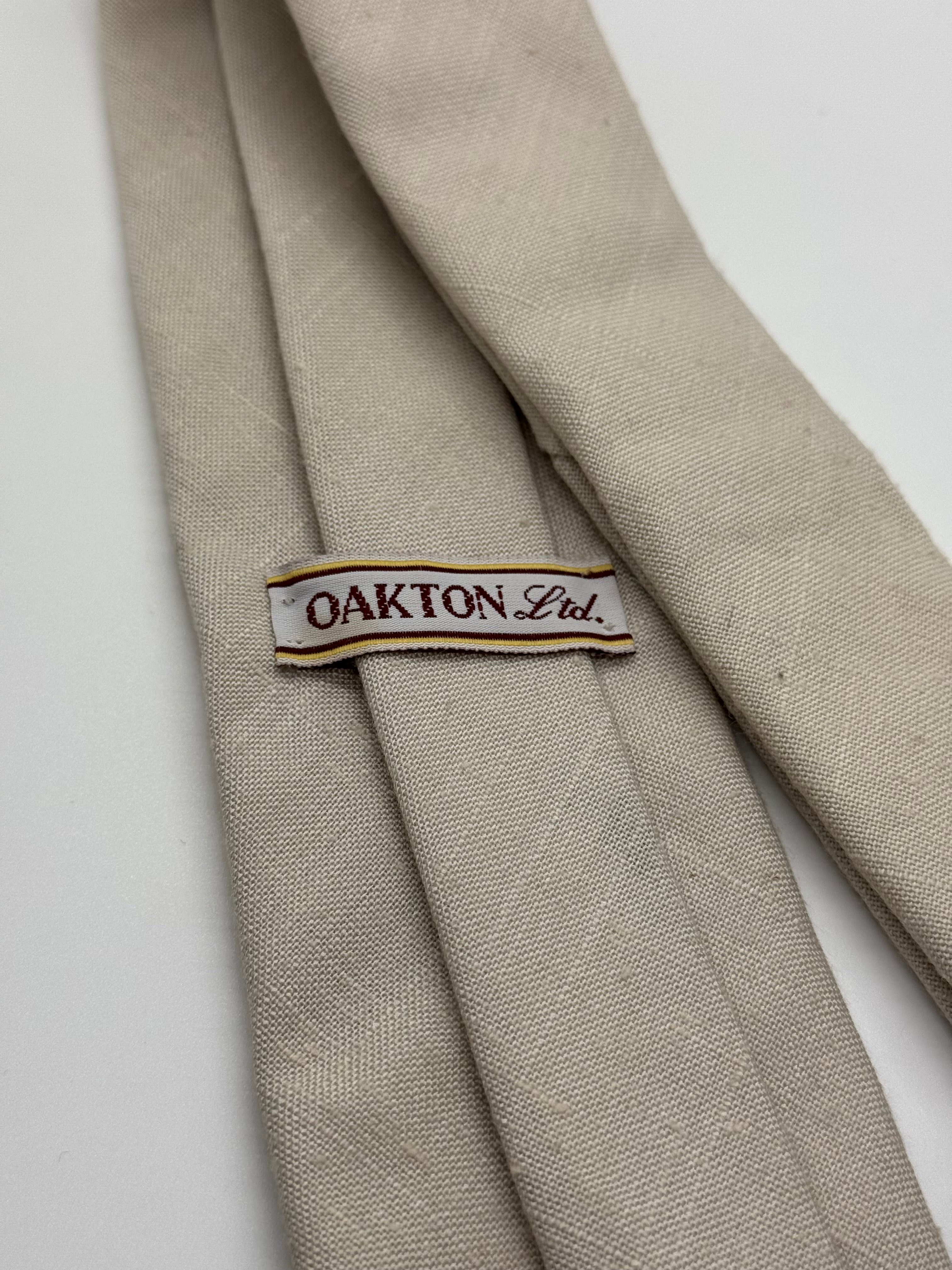 Oakton Tie