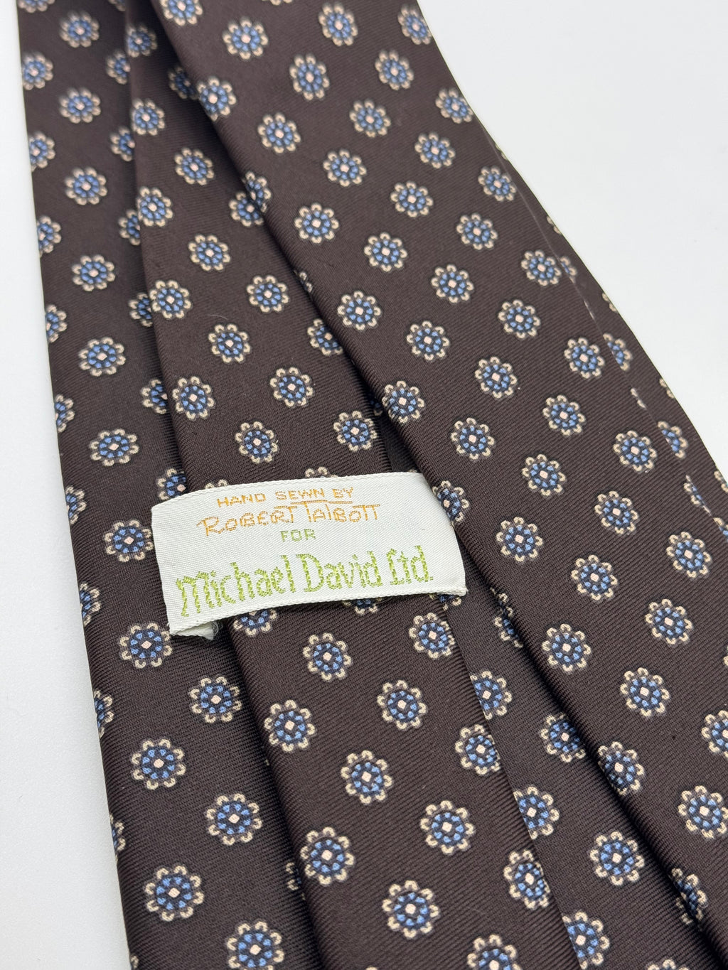 Michael David Ltd. Brown Medallion Silk Tie – Hand Sewn by Robert Talbott
