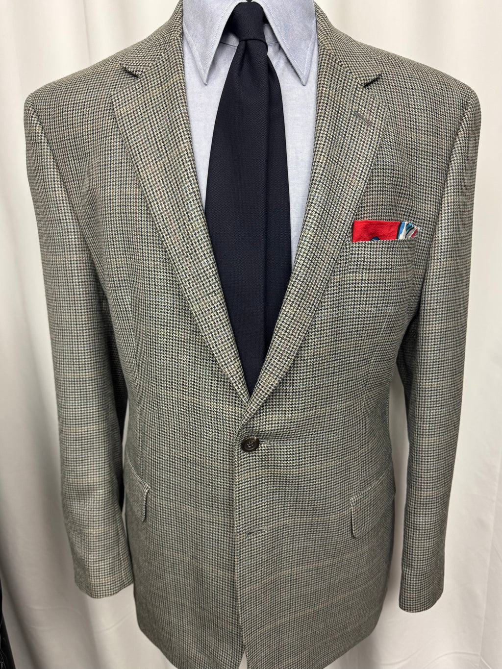 Chaps Silk & Wool Sport Coat – 44R – Houndstooth Windowpane Blazer