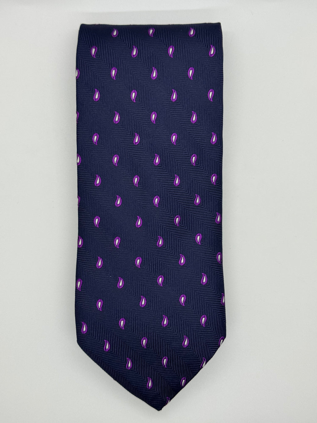Brooks Brothers 346 Navy & Magenta Paisley Silk Tie