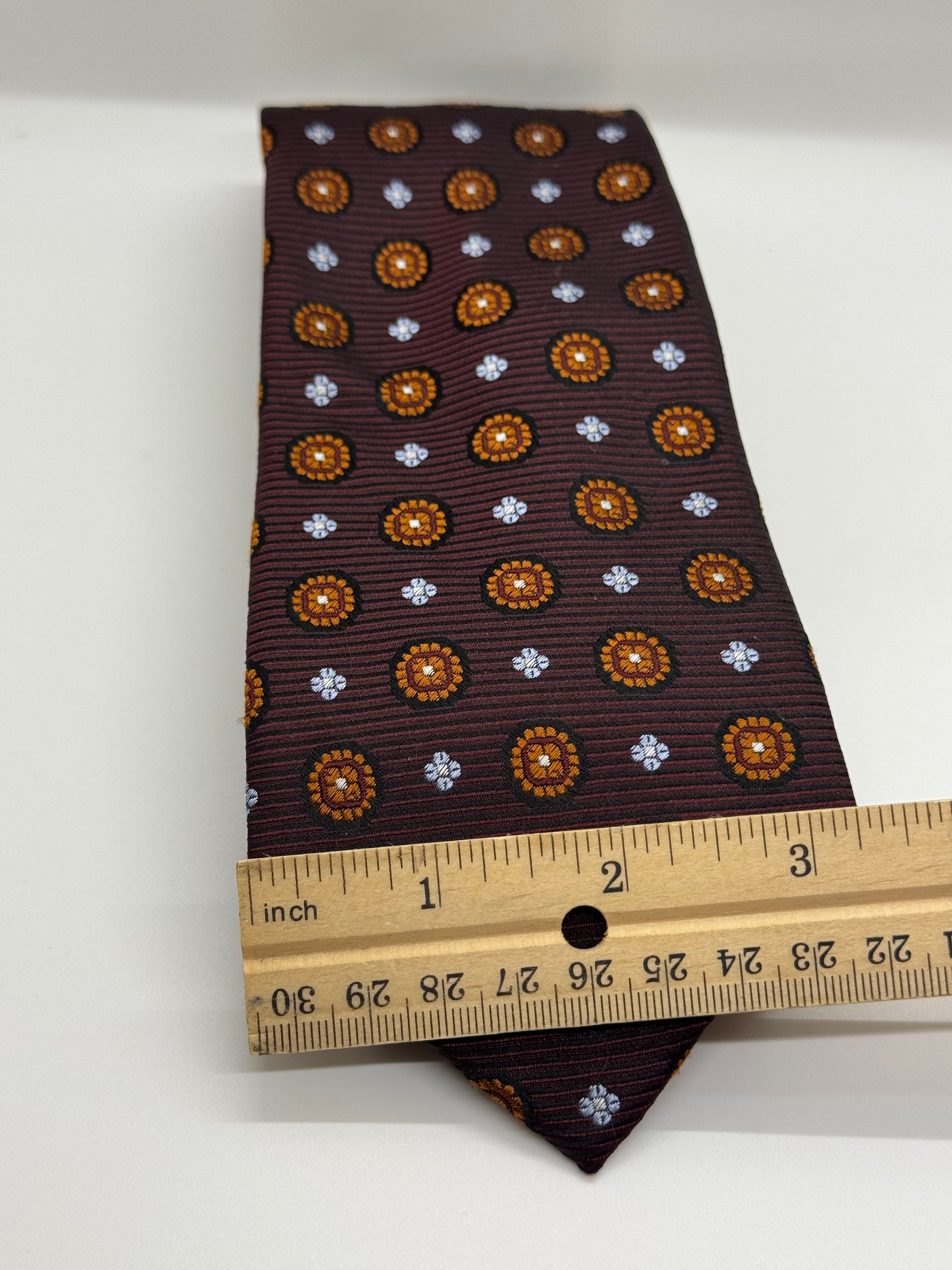 Tom James Tie