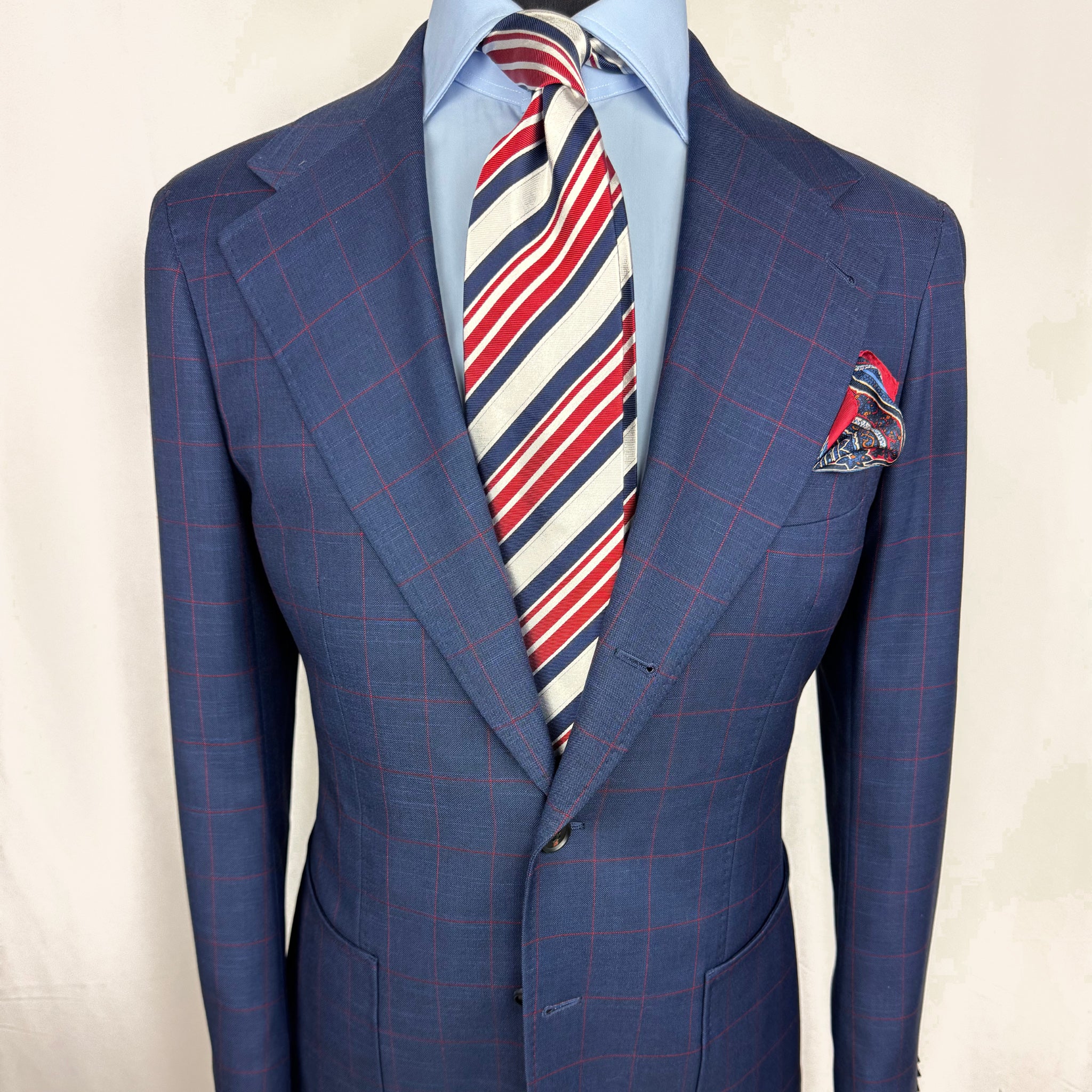 TTG Blue Windowpane Double Breasted Suit – Size 40R