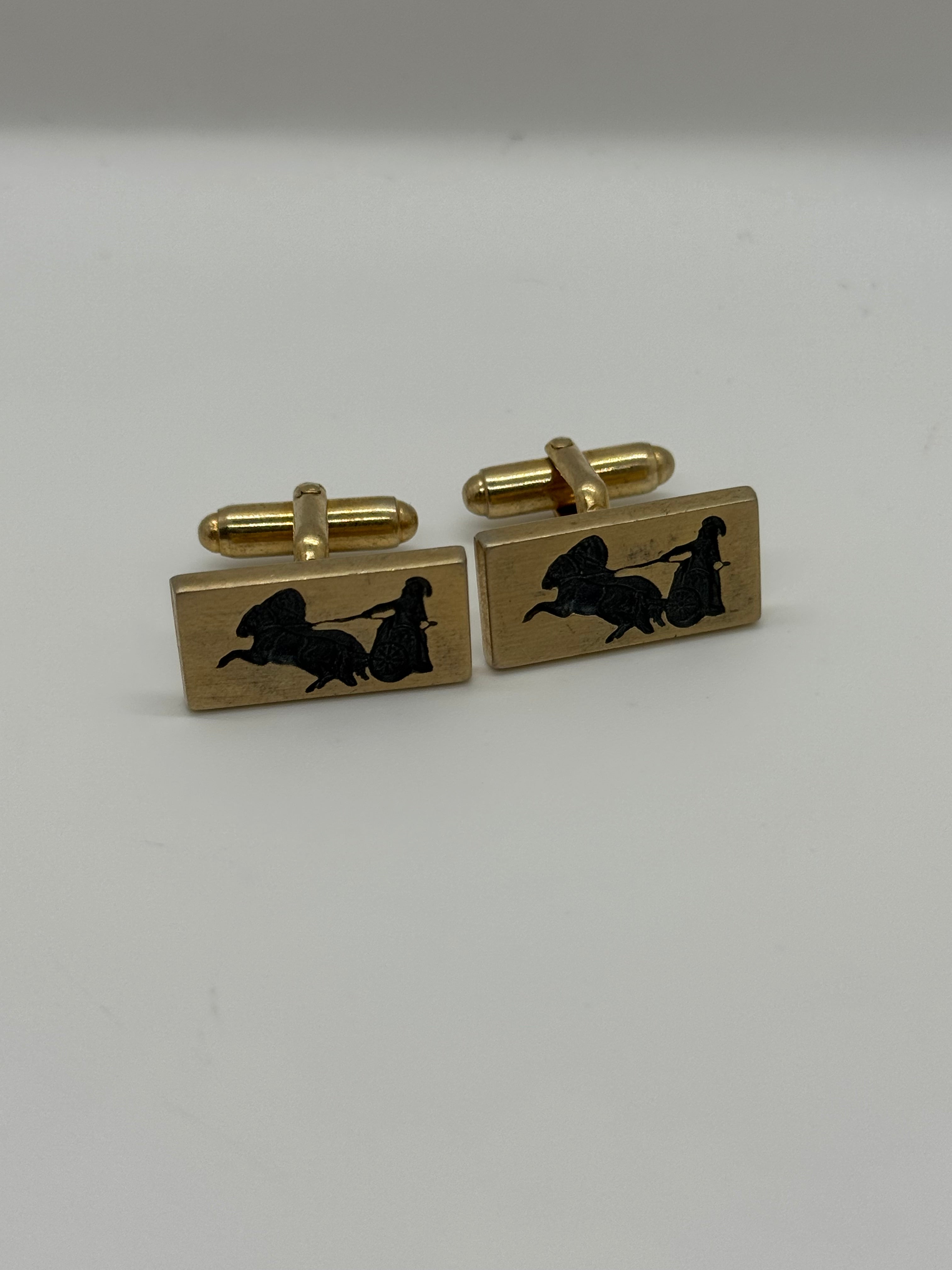 Vintage Gold Carriage Driver CuffLinks