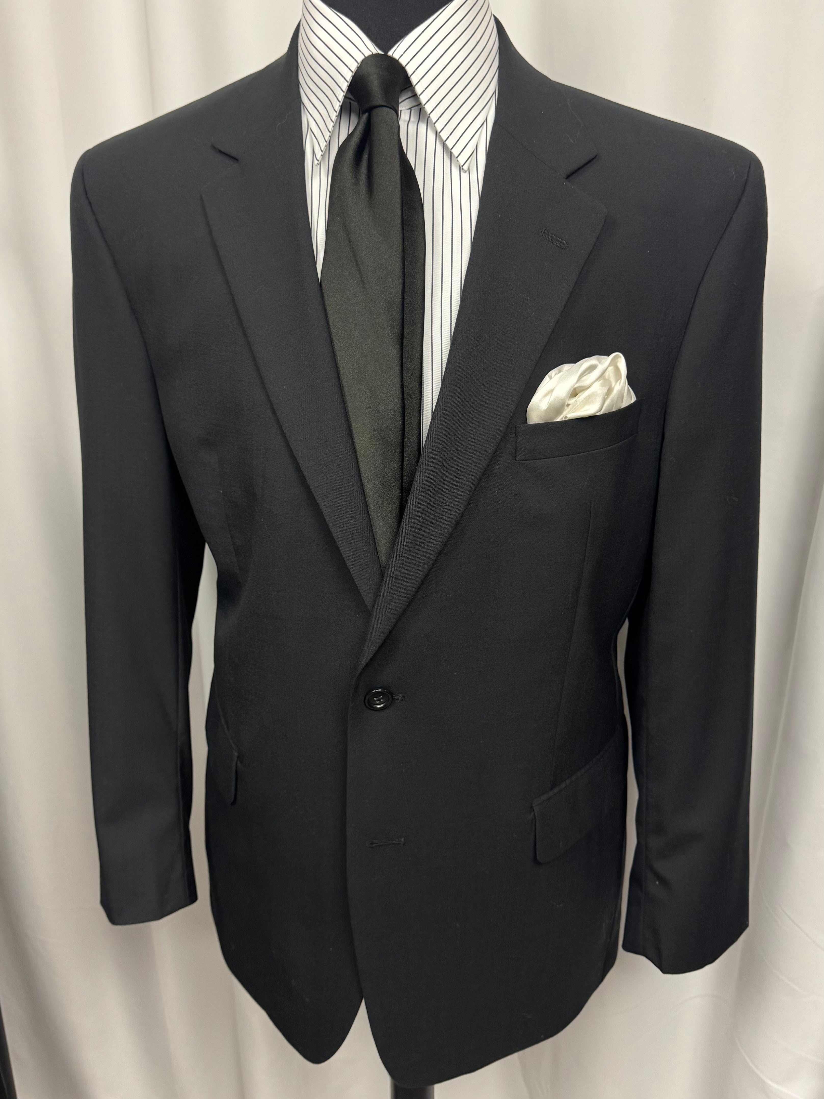 Jos A. Bank Black Wool Suit – 44R