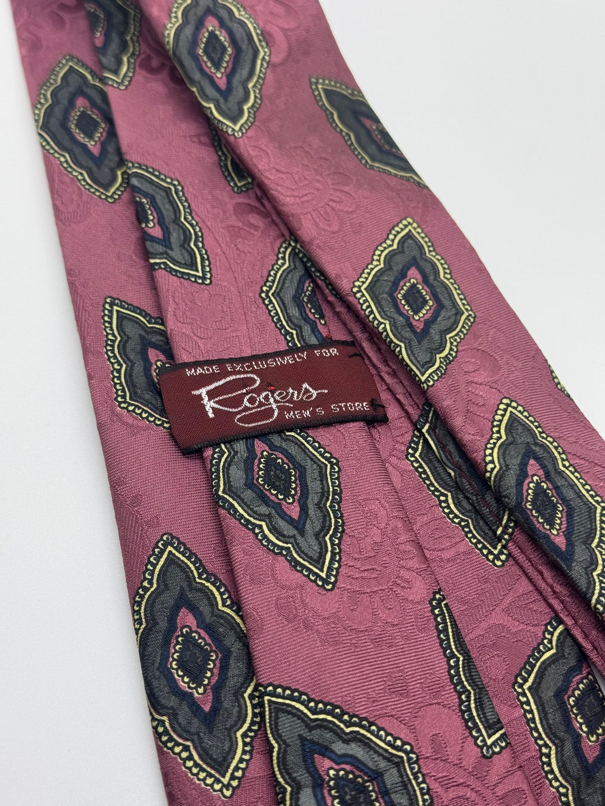 Vintage Rogers Dusty Pink Medallion Jacquard Tie