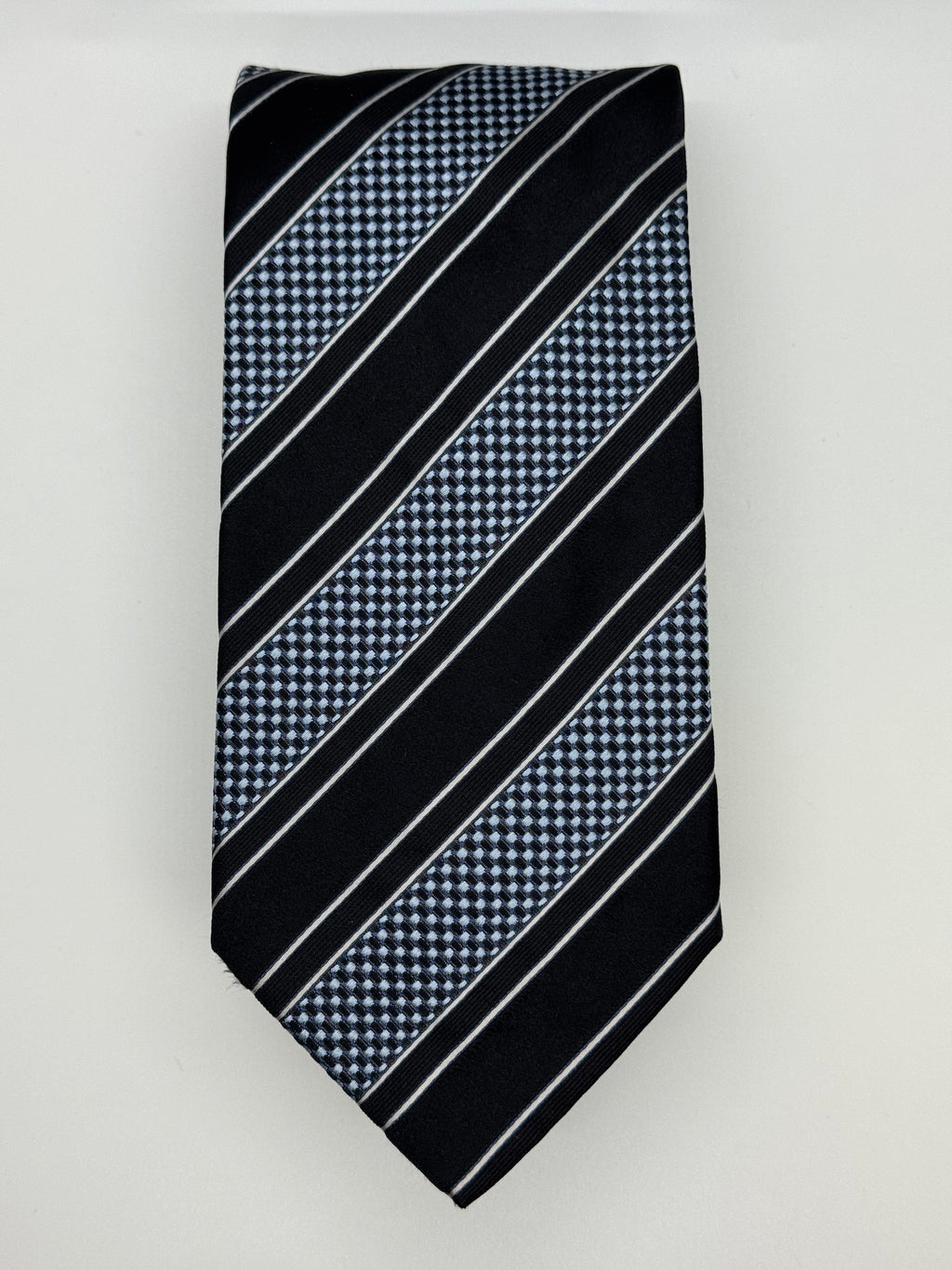 Giorgio Armani – Black & Silver Power Stripe Silk Tie