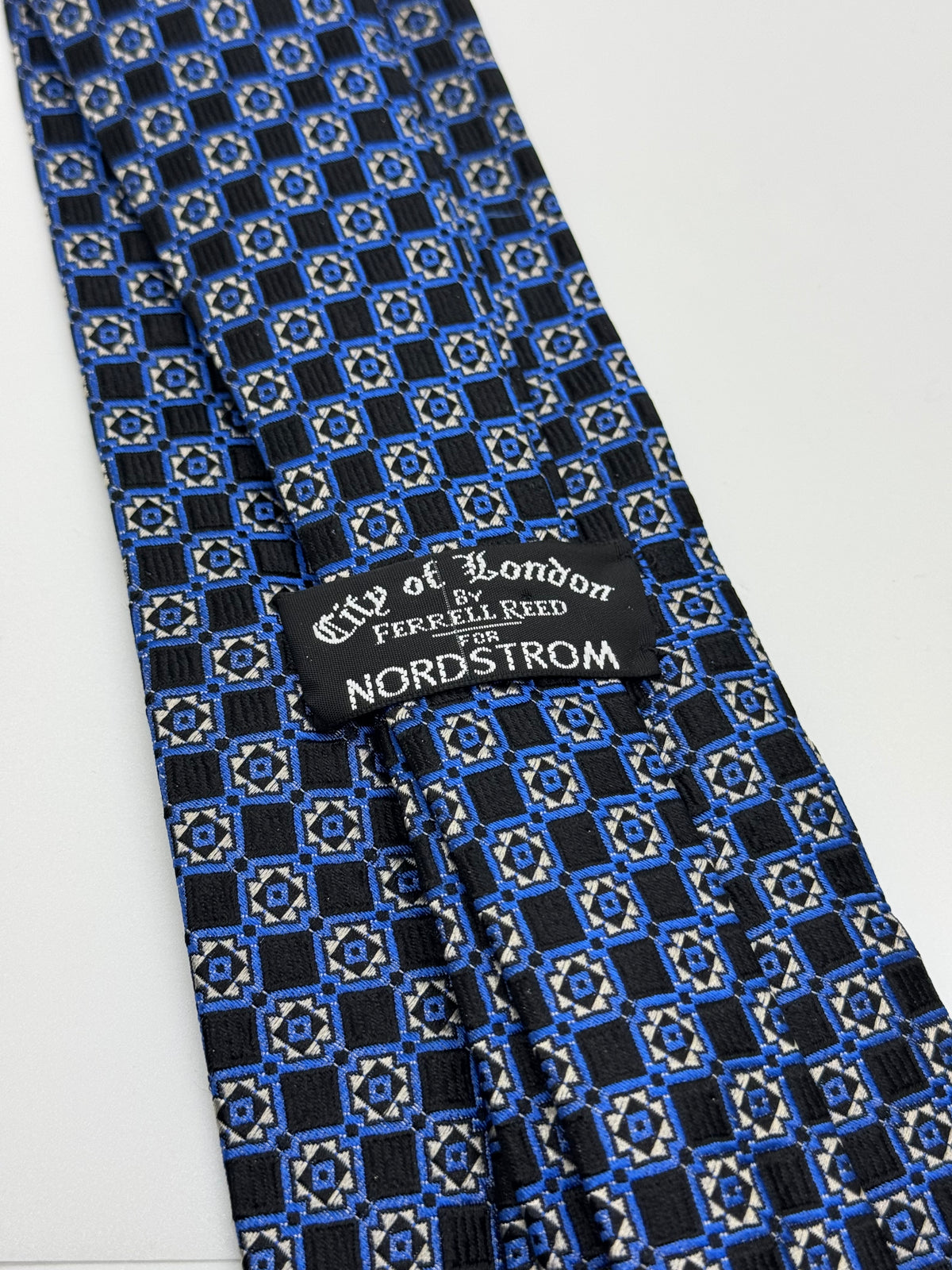 Vintage Nordstrom Navy & Royal Blue Geometric Wide Tie