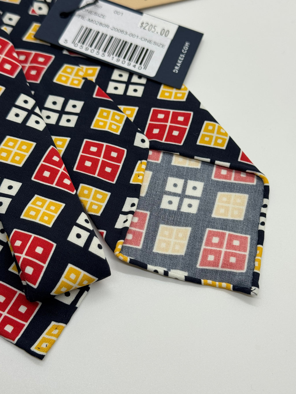 Drake’s London Untipped Silk Tie – Navy Geometric Motif – NWT – Handmade in England