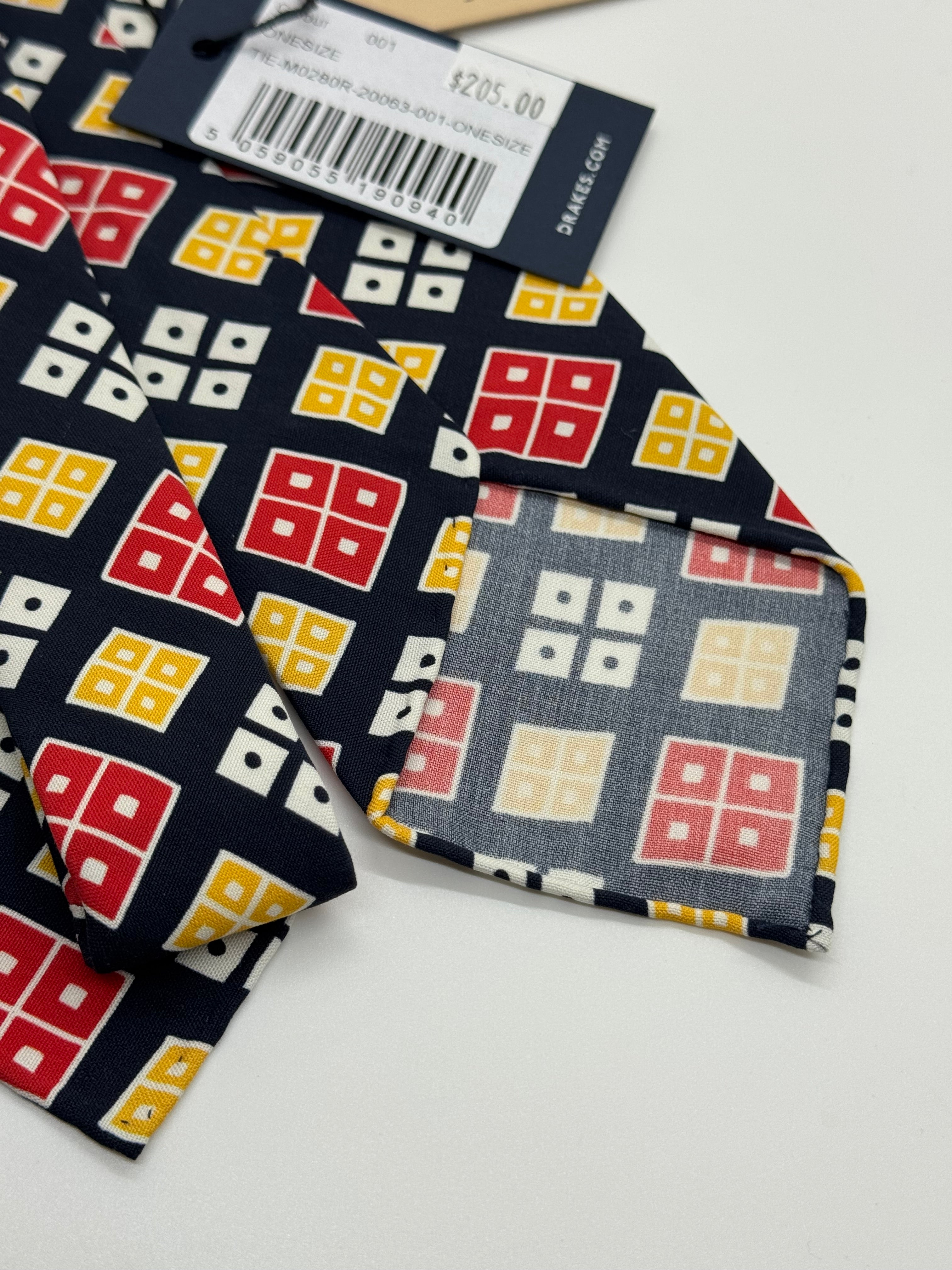Drake’s London Untipped Silk Tie – Navy Geometric Motif – NWT – Handmade in England