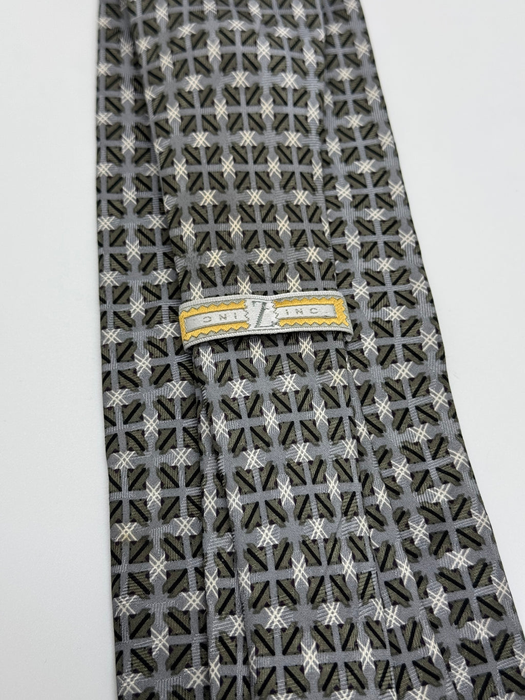 Z Tie
