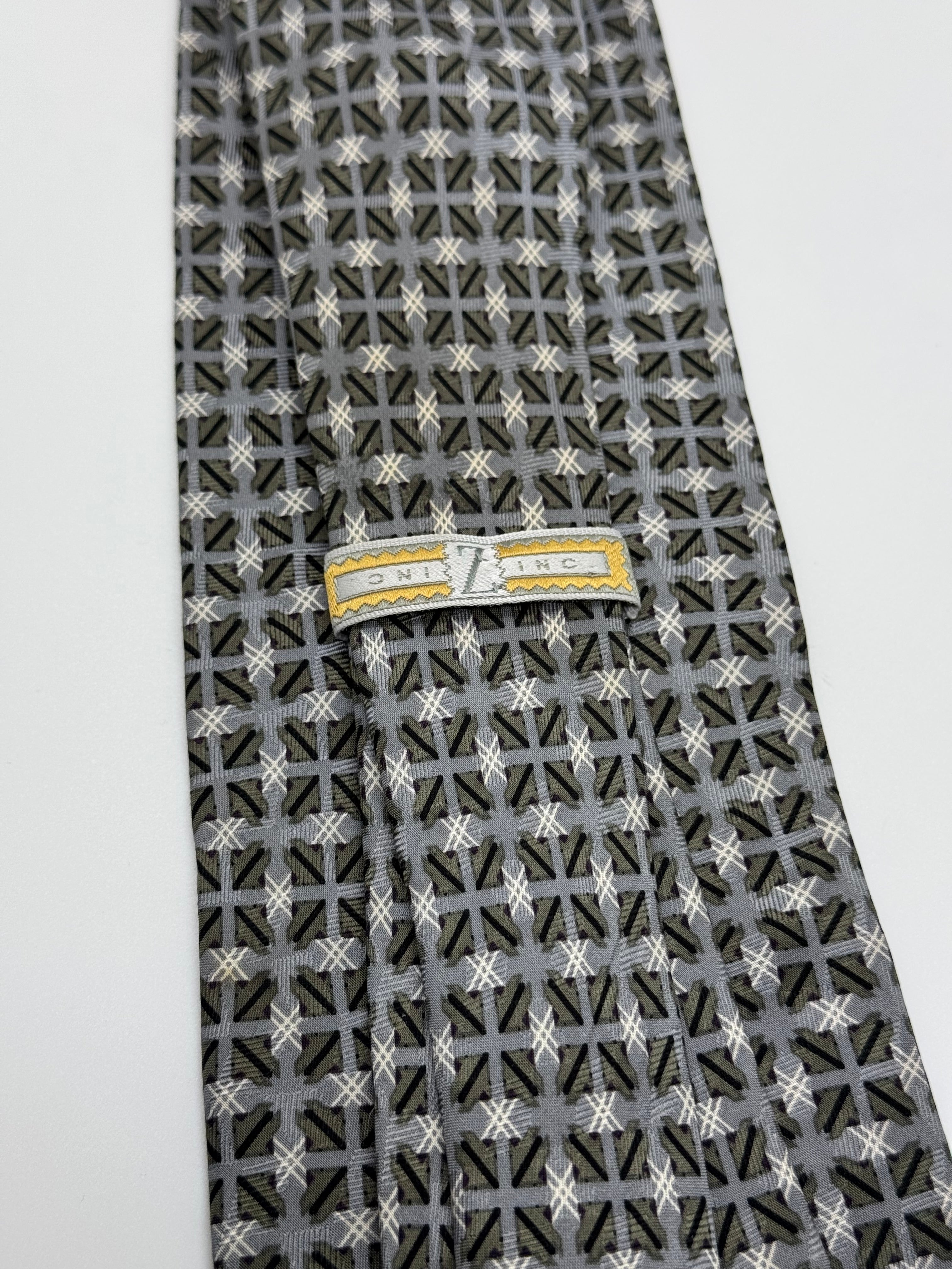 Z Tie
