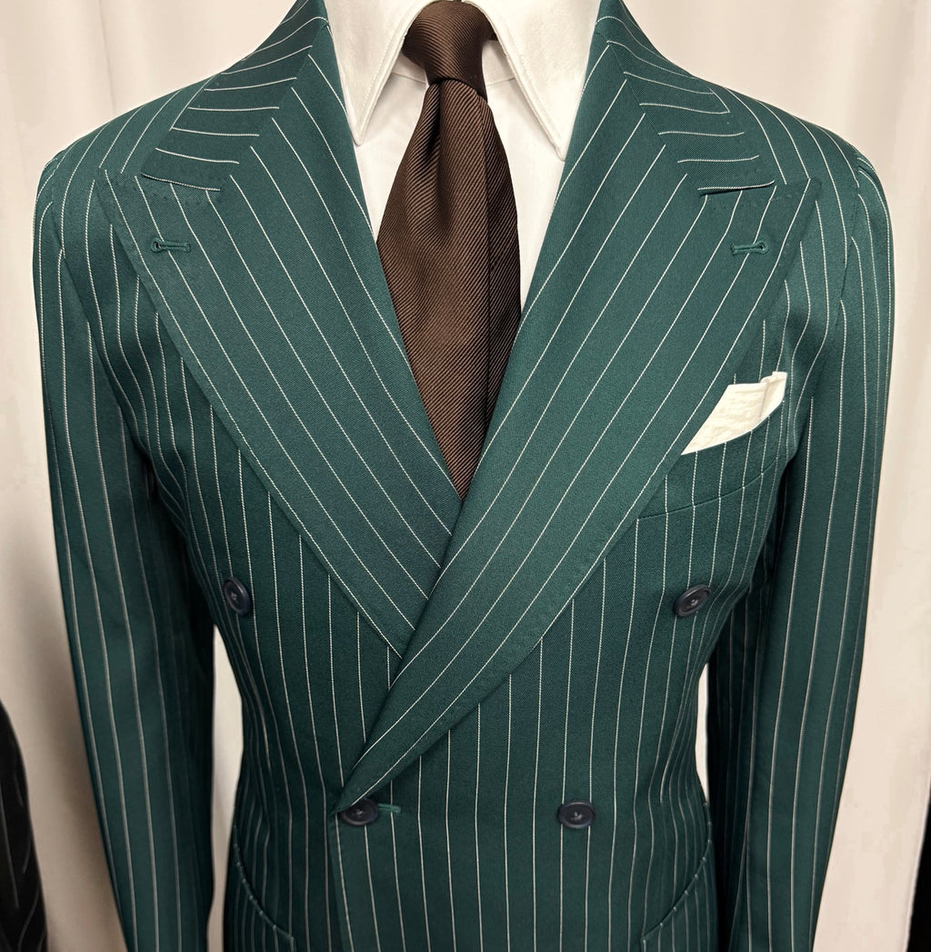 TTG Emerald Green Pinstripe Double-Breasted Suit – Size 42R