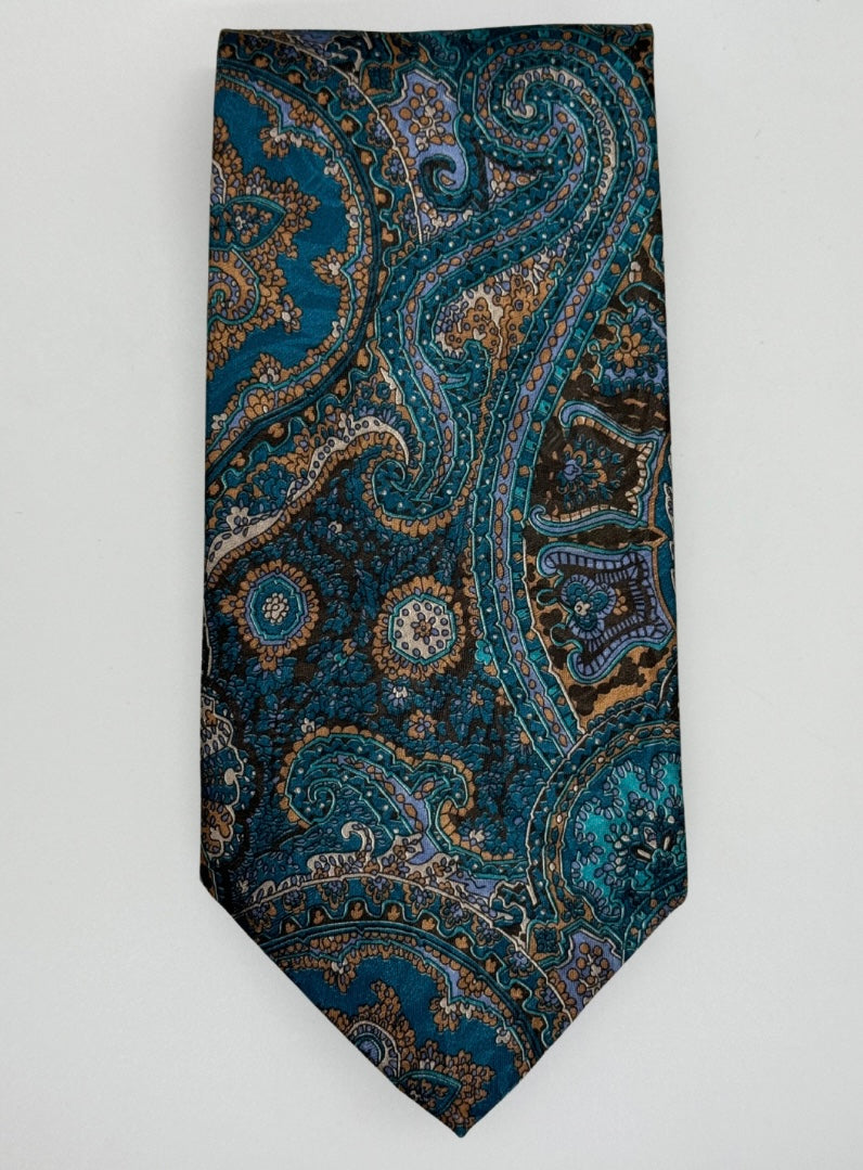 Manhattan Tie