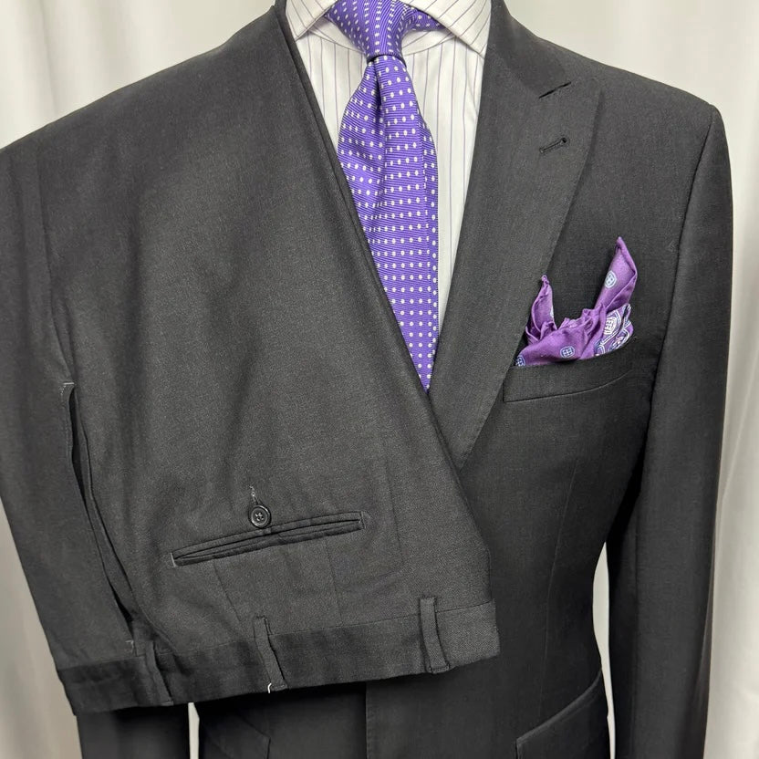 Joseph – Jos. A. Bank Charcoal Wool Suit – Slim Fit (42R)