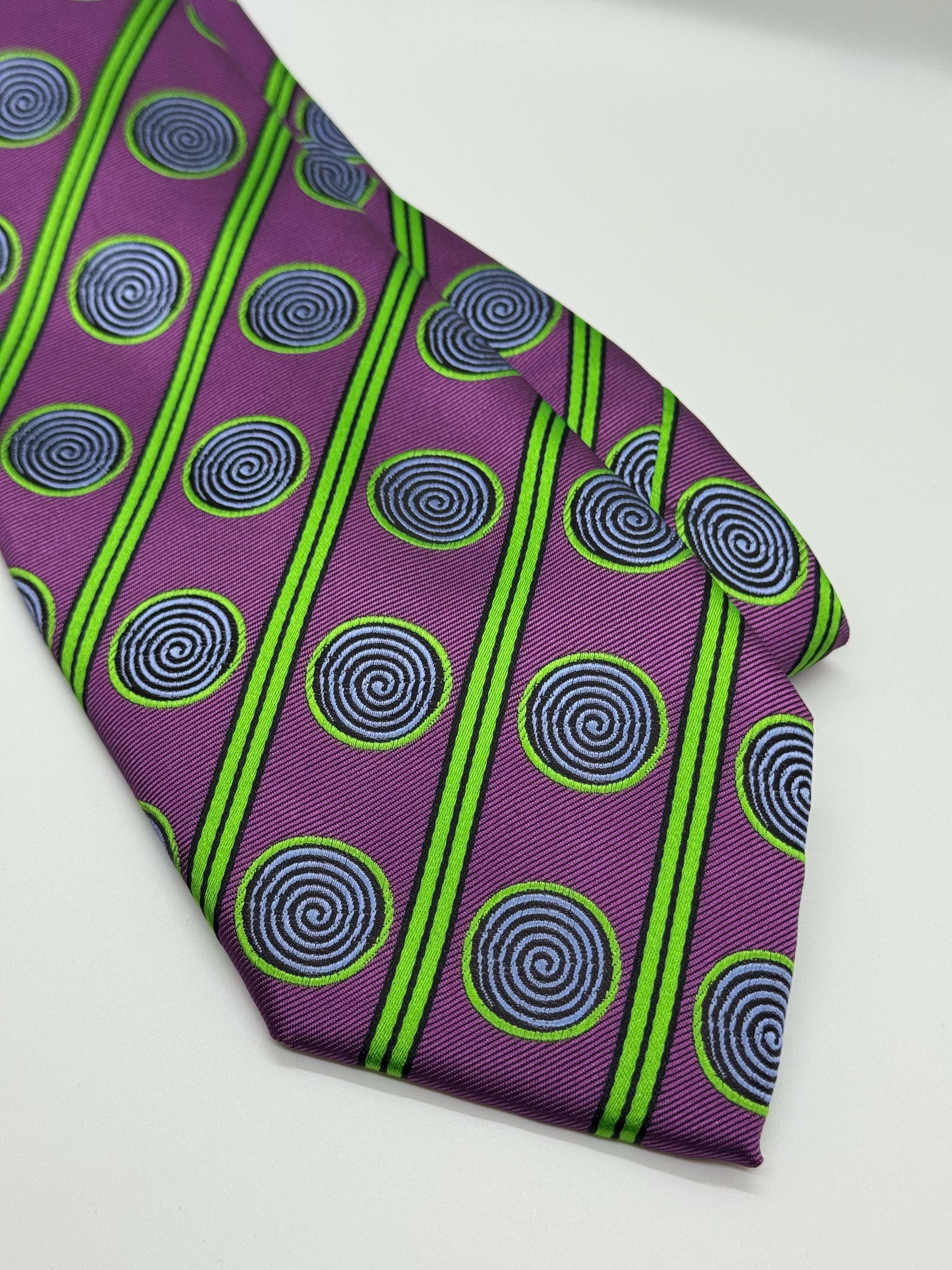 Verse 9 Purple Spiral Stripe Tie