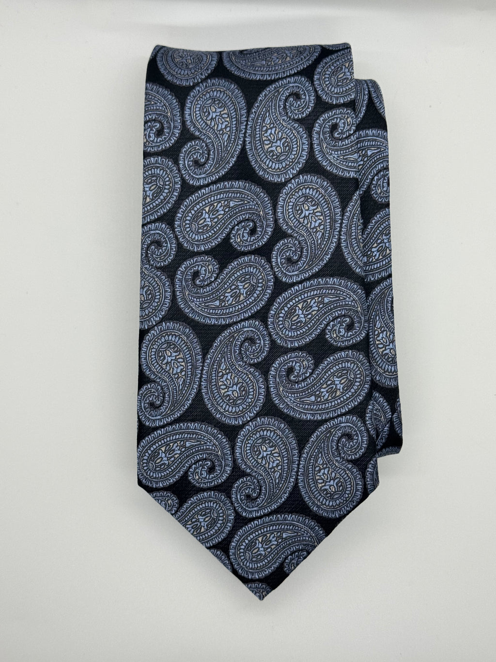 Jones New York Blue Paisley Tie