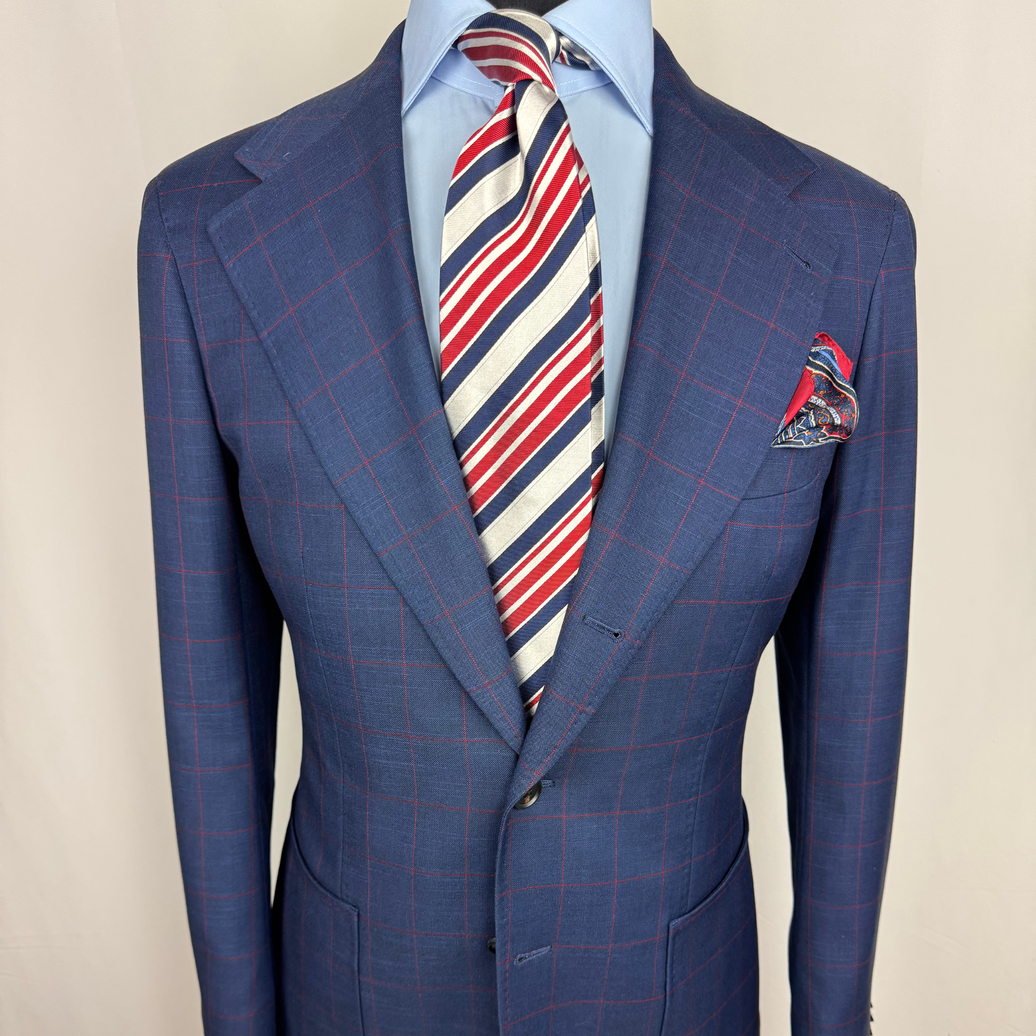 TTG Blue Windowpane Double Breasted Suit – Size 40R