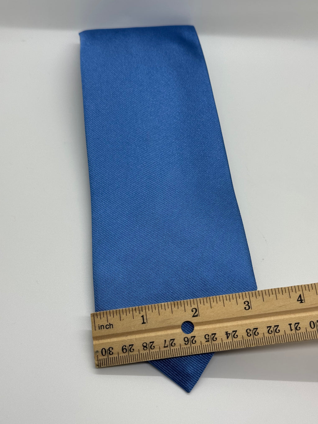 Brooks Brothers Solid Blue Silk XL Tie – Made in USA