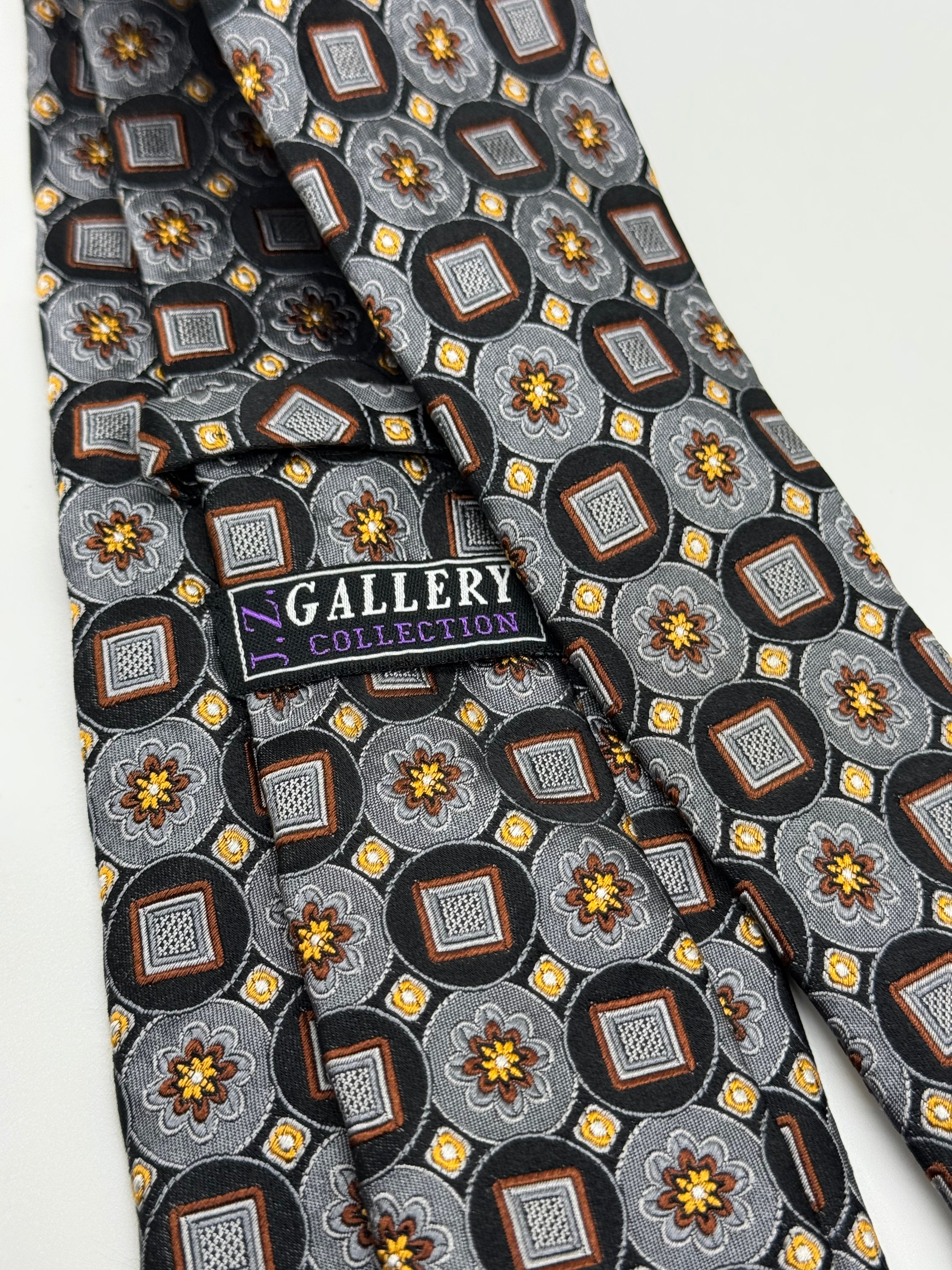 Gallery Collection Geometric Medallion Silk Tie – Gray, Black & Gold
