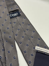 Load image into Gallery viewer, Drake’s London Silk Tie – Grey with Blue Square Motif
