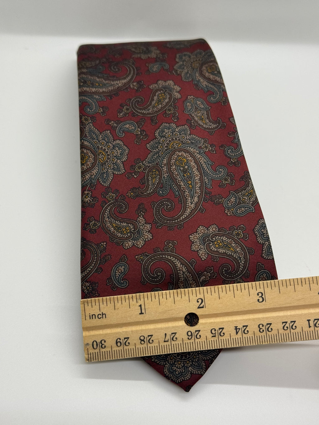 Burgundy Paisley Silk Tie – Robert Talbott for Levi’s (Hand Sewn)