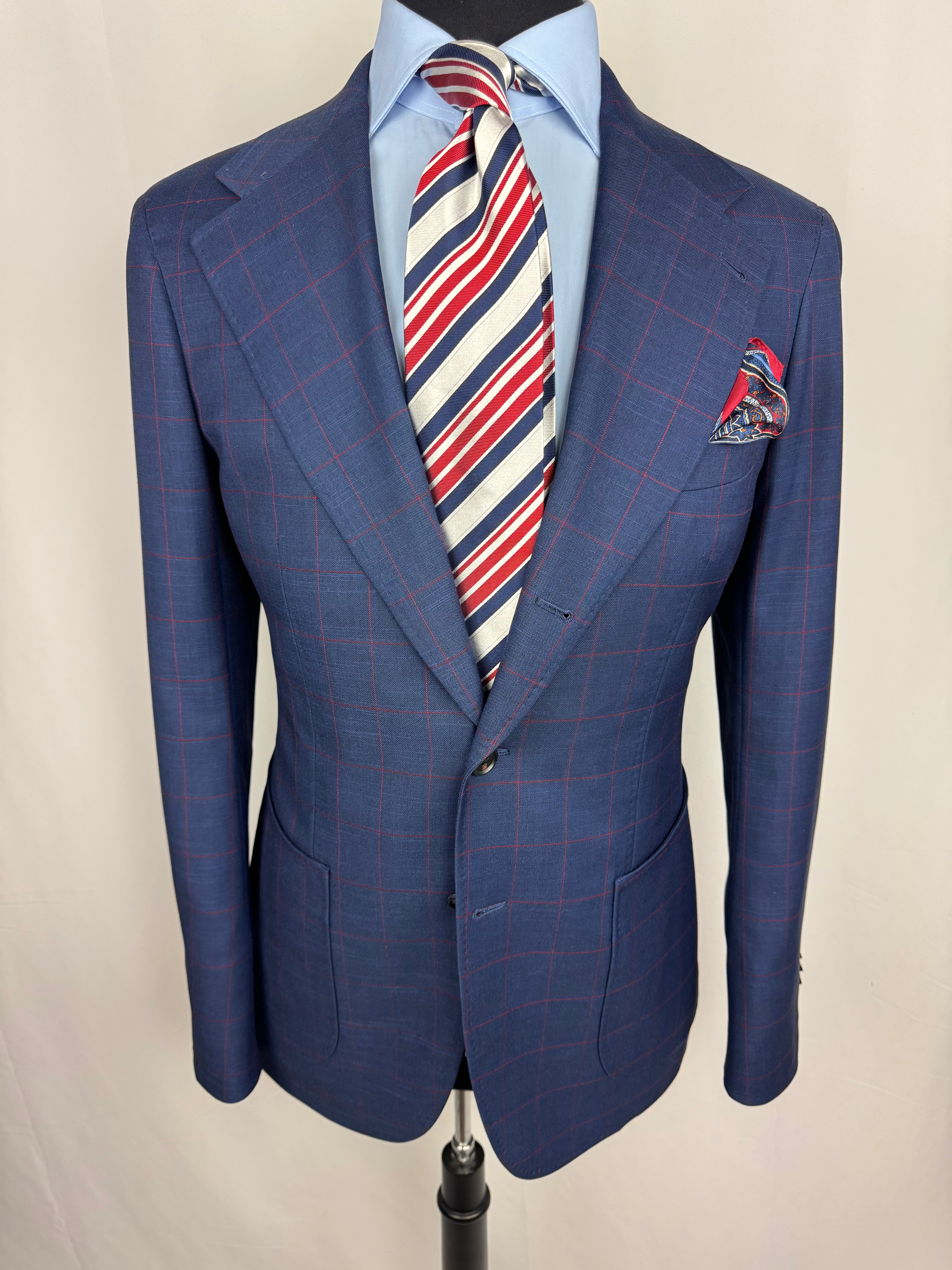 TTG Blue Windowpane Double Breasted Suit – Size 40R