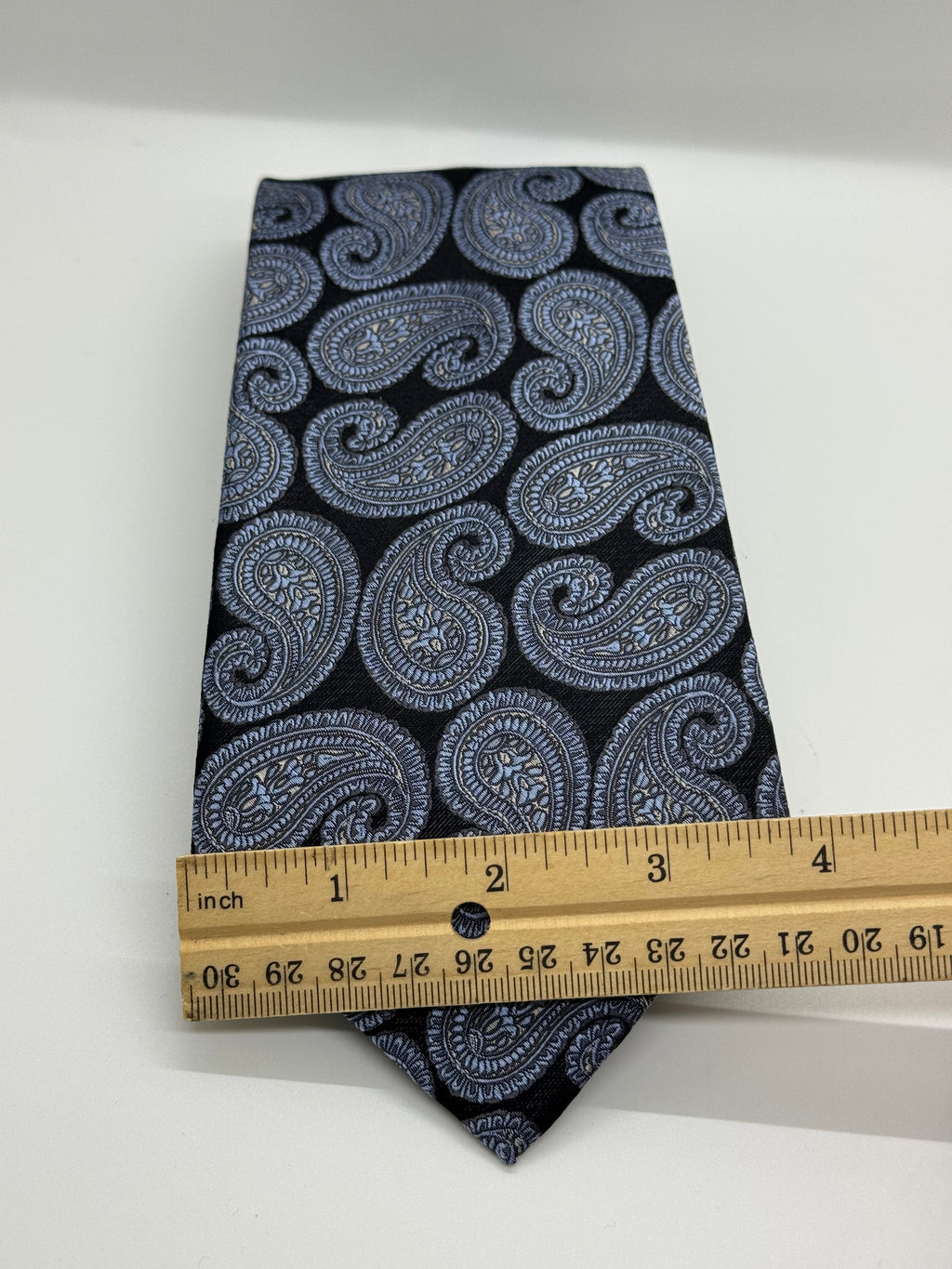Jones New York Blue Paisley Tie